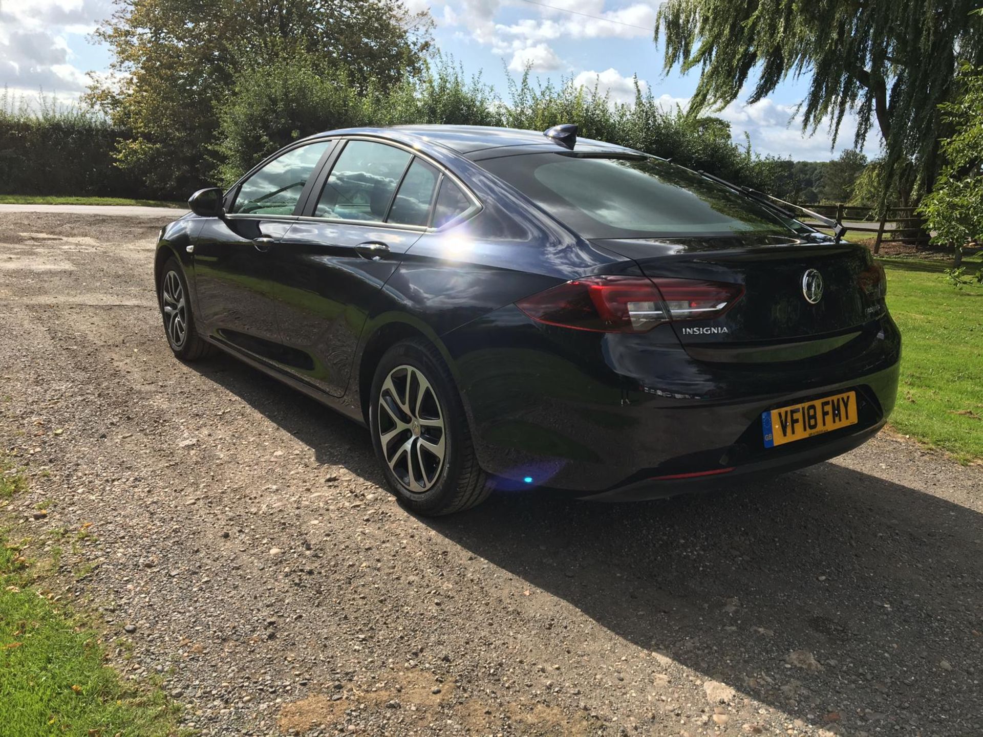 2018/18 REG VAUXHALL INSIGNIA DESIGN ECOTEC TU 1.6 DIESEL 5 DOOR, SHOWING 0 FORMER KEEPERS *NO VAT* - Image 4 of 16