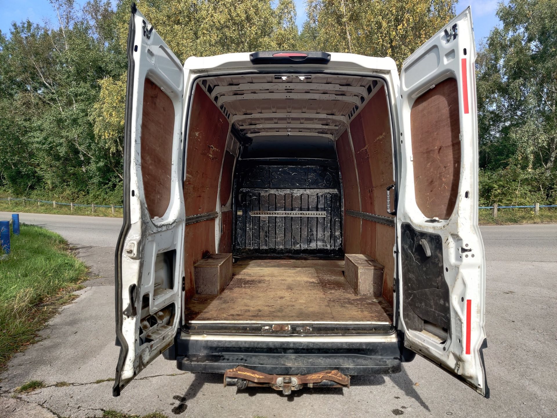 2015/15 REG IVECO DAILY 35S11 MWB WHITE 2.3 DIESEL PANEL VAN, SHOWING 0 FORMER KEEPERS *NO VAT* - Image 7 of 15