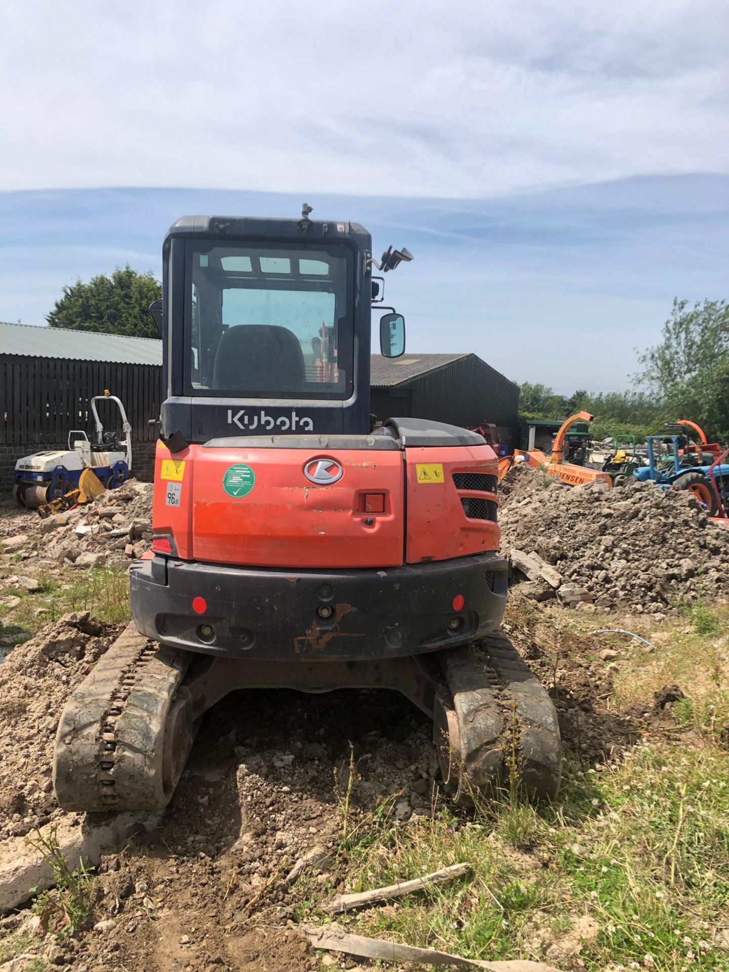 KUBOTA U48-4 TRACKED 5 TON MINI DIGGER / EXCAVATOR, YEAR 2012, HOURS 4161 *PLUS VAT* - Image 3 of 6