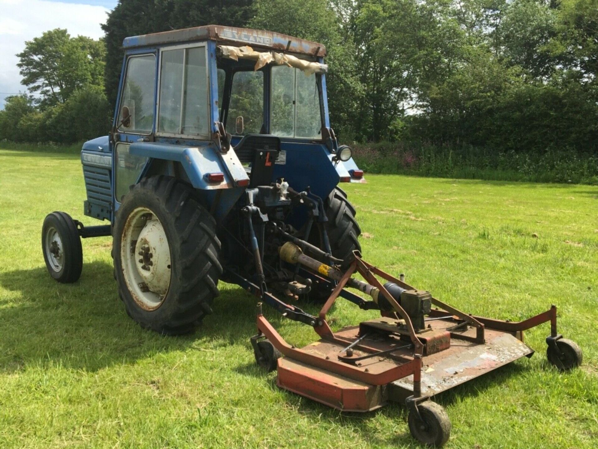 LEYLAND 253 TRACTOR 2WD DIESEL TRACTOR, RUNS & WORKS AS IT SHOULD *NO VAT* - Image 3 of 3