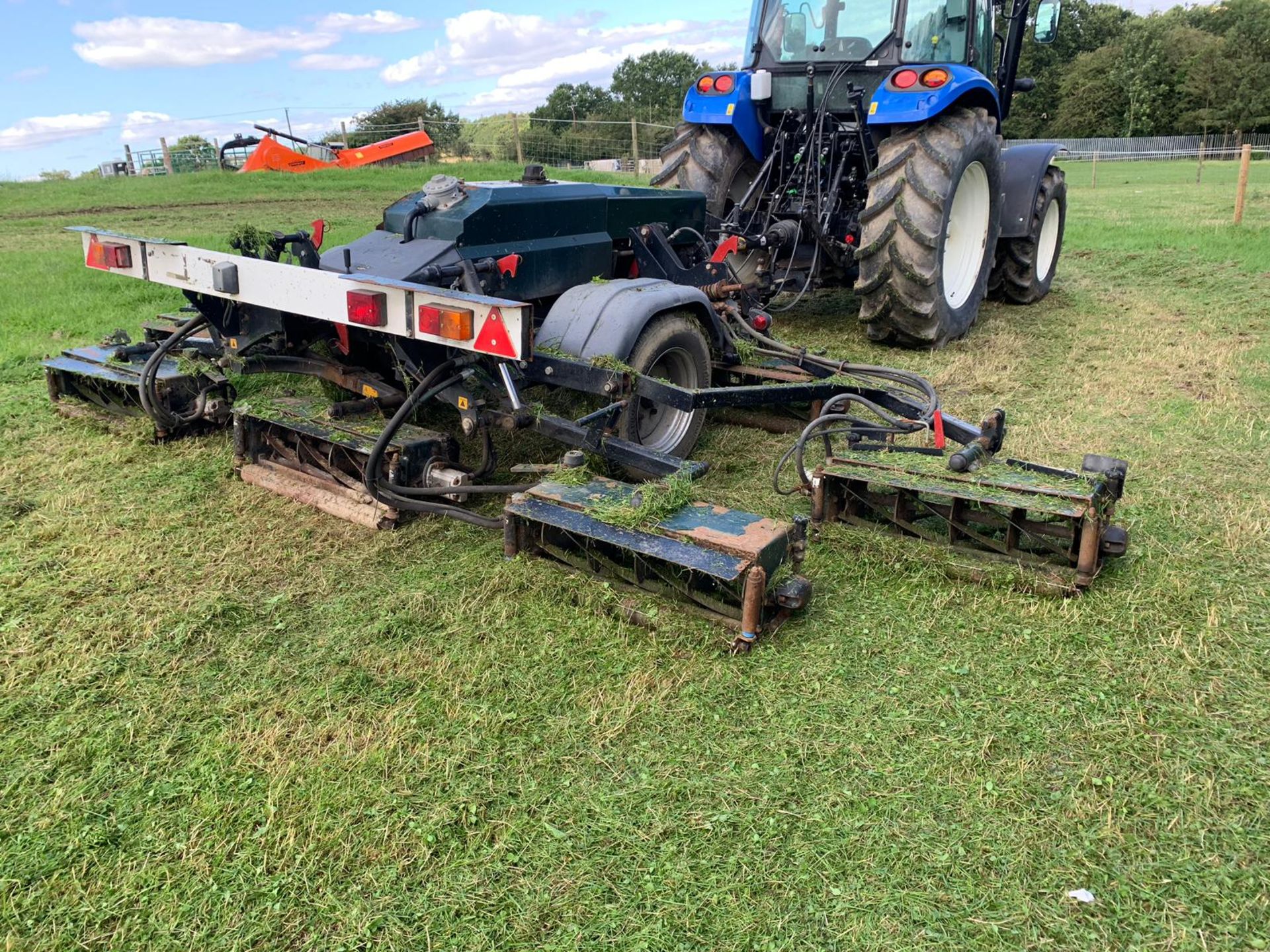 HAYTER TM749 7 GANG TRAILED CYLINDER MOWER, YEAR 2010, MASS: 1110 KG *PLUS VAT* - Image 6 of 18