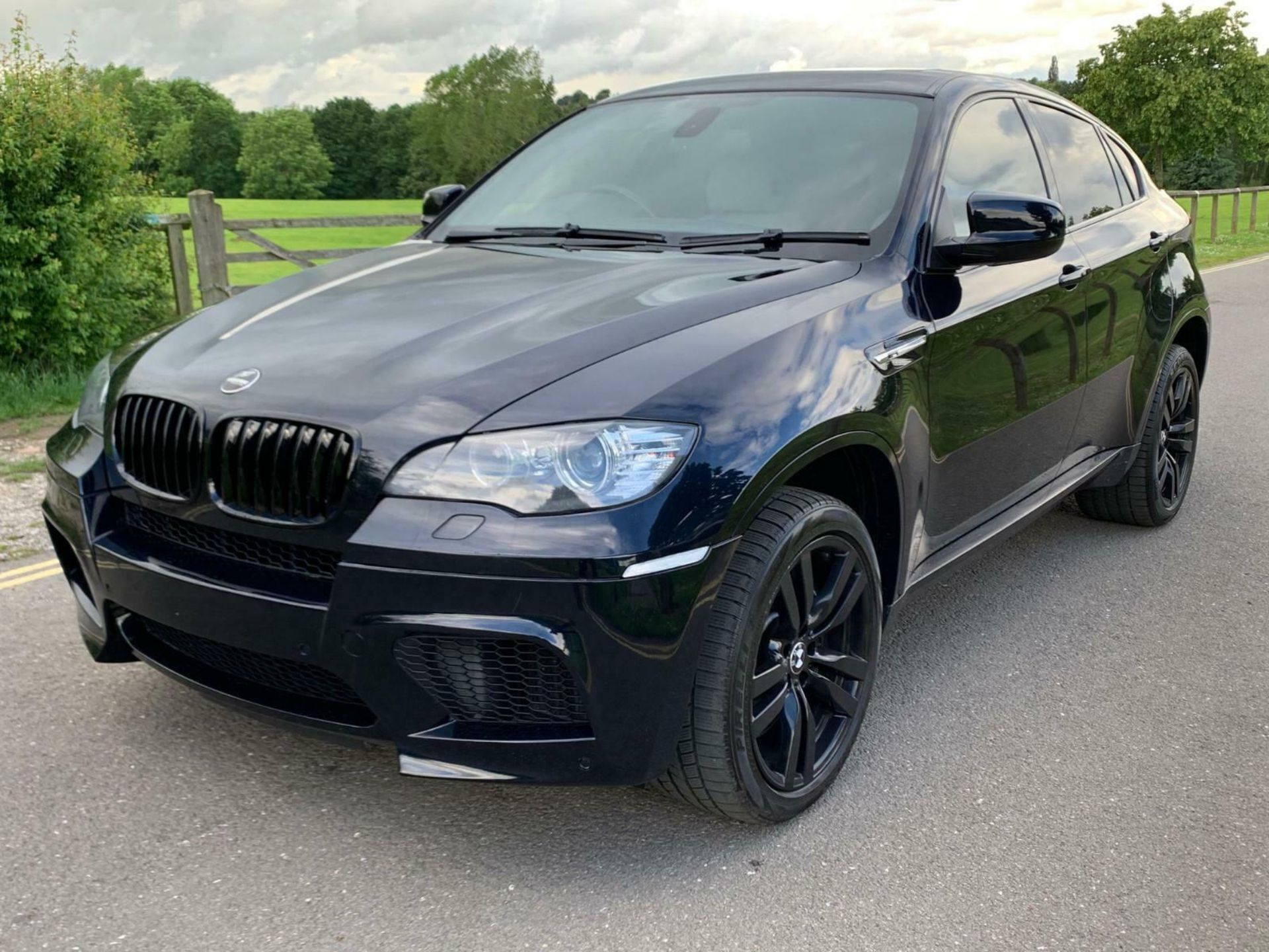 2009/59 REG BMW X6M TURBO AUTO 4.4L PETROL 4X4 RARE CAR 550 BHP *NO VAT* - Image 3 of 11