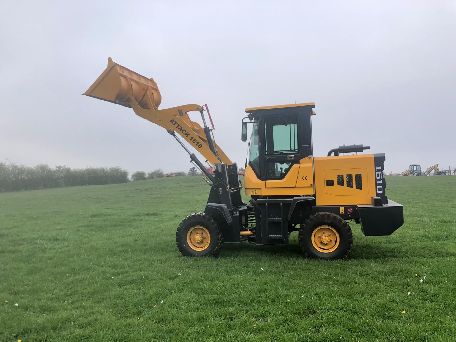 2019 BRAND NEW AND UNUSED ATTACK 1610 WHEEL LOADER, RUNS WORKS AND LIFTS *PLUS VAT* - Bild 3 aus 9