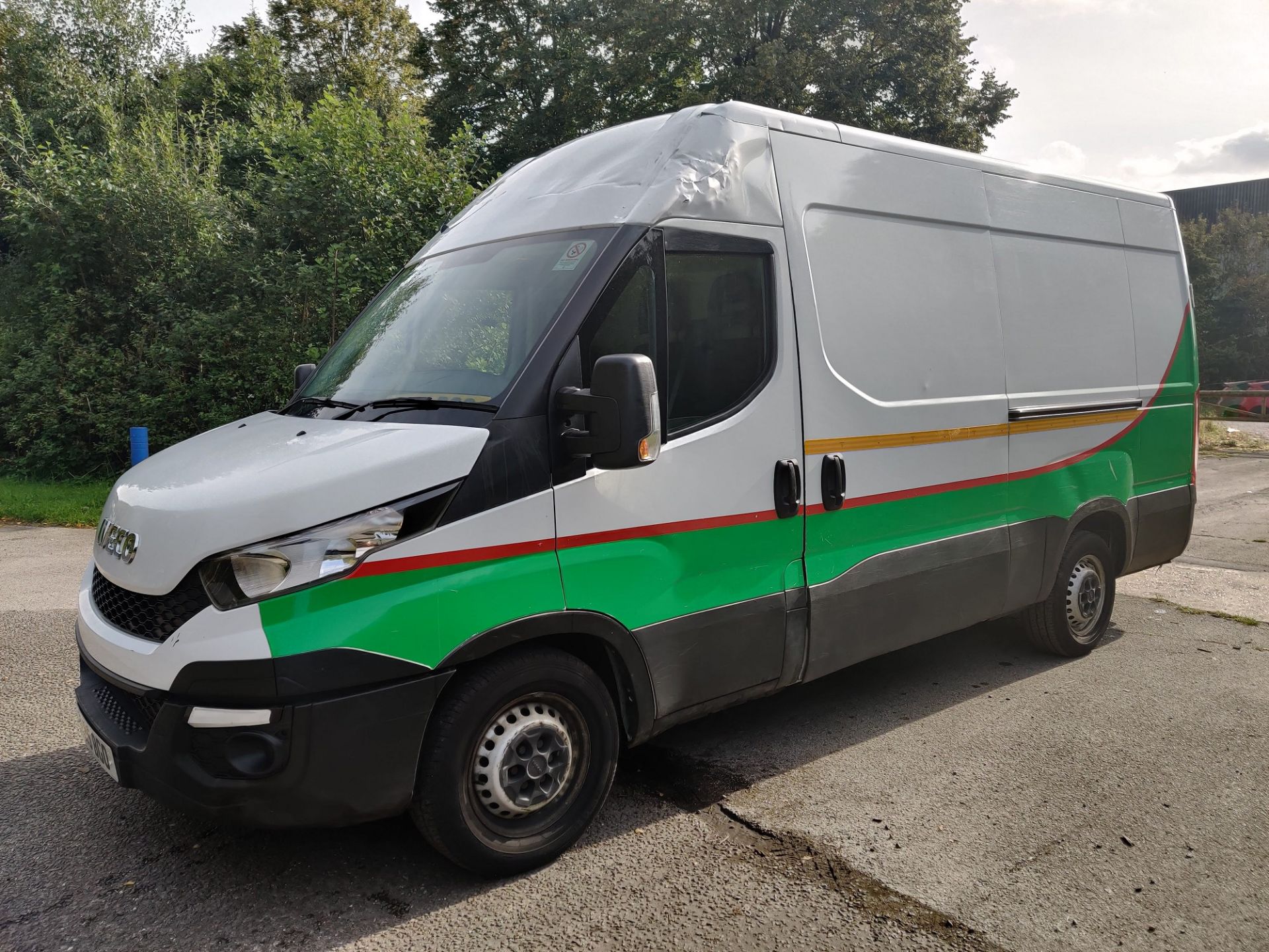 2015/15 REG IVECO DAILY 35S11 MWB WHITE 2.3 DIESEL PANEL VAN, SHOWING 0 FORMER KEEPERS *NO VAT* - Image 3 of 15