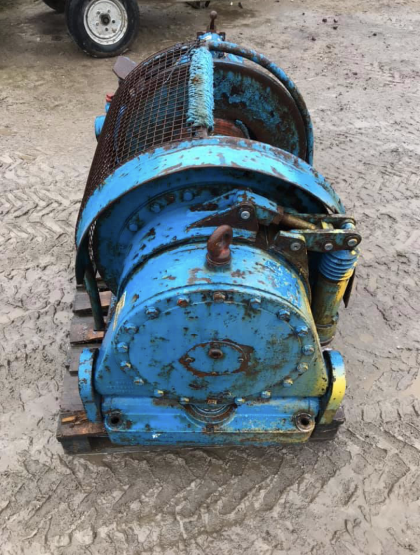 AIR WINCH 5000 KG / 5 TON, UNTESTED BUT IS ALL THERE *NO VAT* - Image 3 of 5
