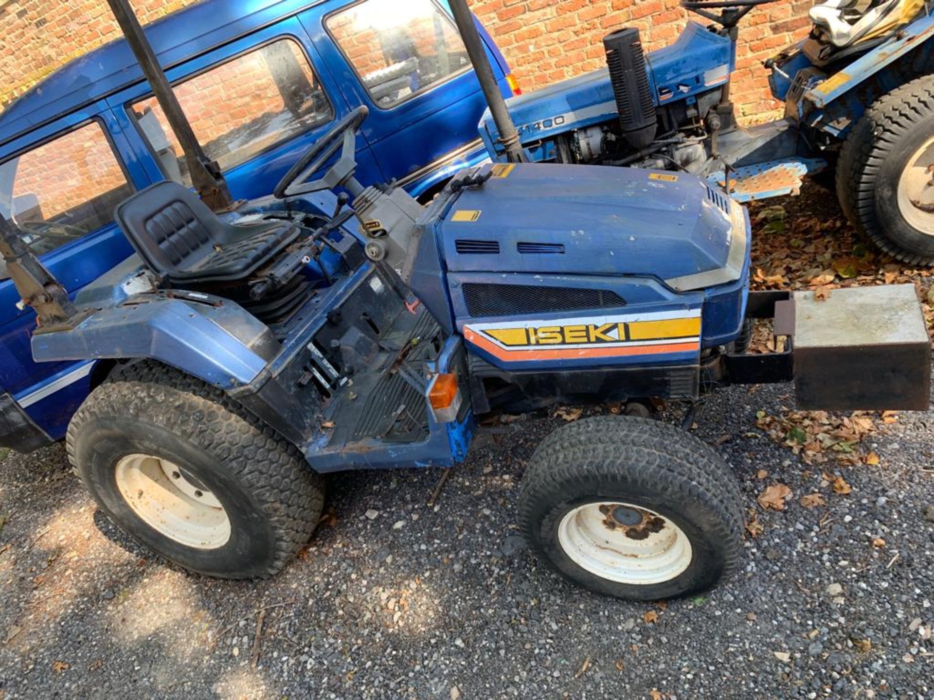 ISEKI TU318F COMPACT TRACTOR 18HP DIESEL ENGINE, 3 POINT LINKAGE, 4567 HOURS *PLUS VAT* - Bild 2 aus 12