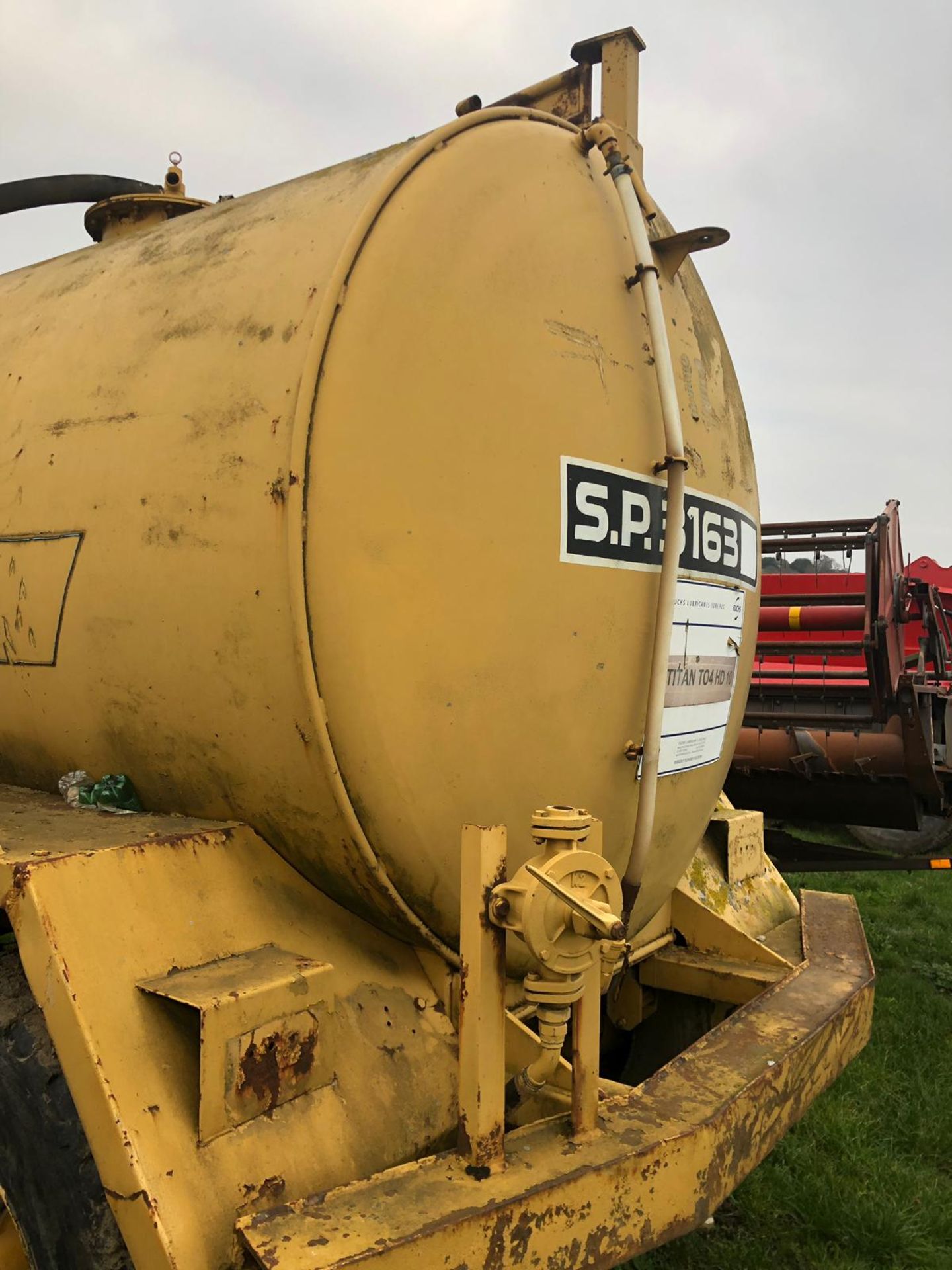 1989 TWIN AXLE TOW ABLE YELLOW OIL TANK, SERIAL NUMBER: VE 355 *PLUS VAT* - Bild 5 aus 10