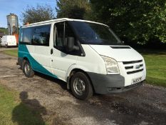 2010/10 REG FORD TRANSIT 85 T260S FWD 2.2 DIESEL WHITE CREW VAN 9 SEATER *PLUS VAT*