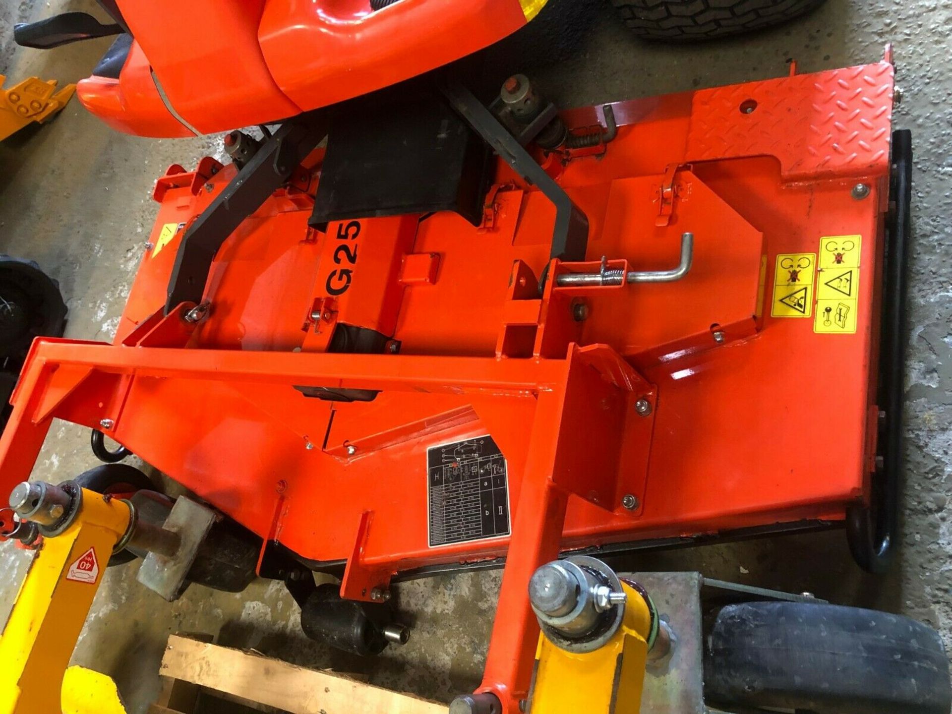 KUBOTA 3680 4x4, YEAR 2013, 60" REAR DISCHARGE UPFRONT ROTARY MOWER, HYDRO DRIVE. *PLUS VAT* - Image 8 of 9