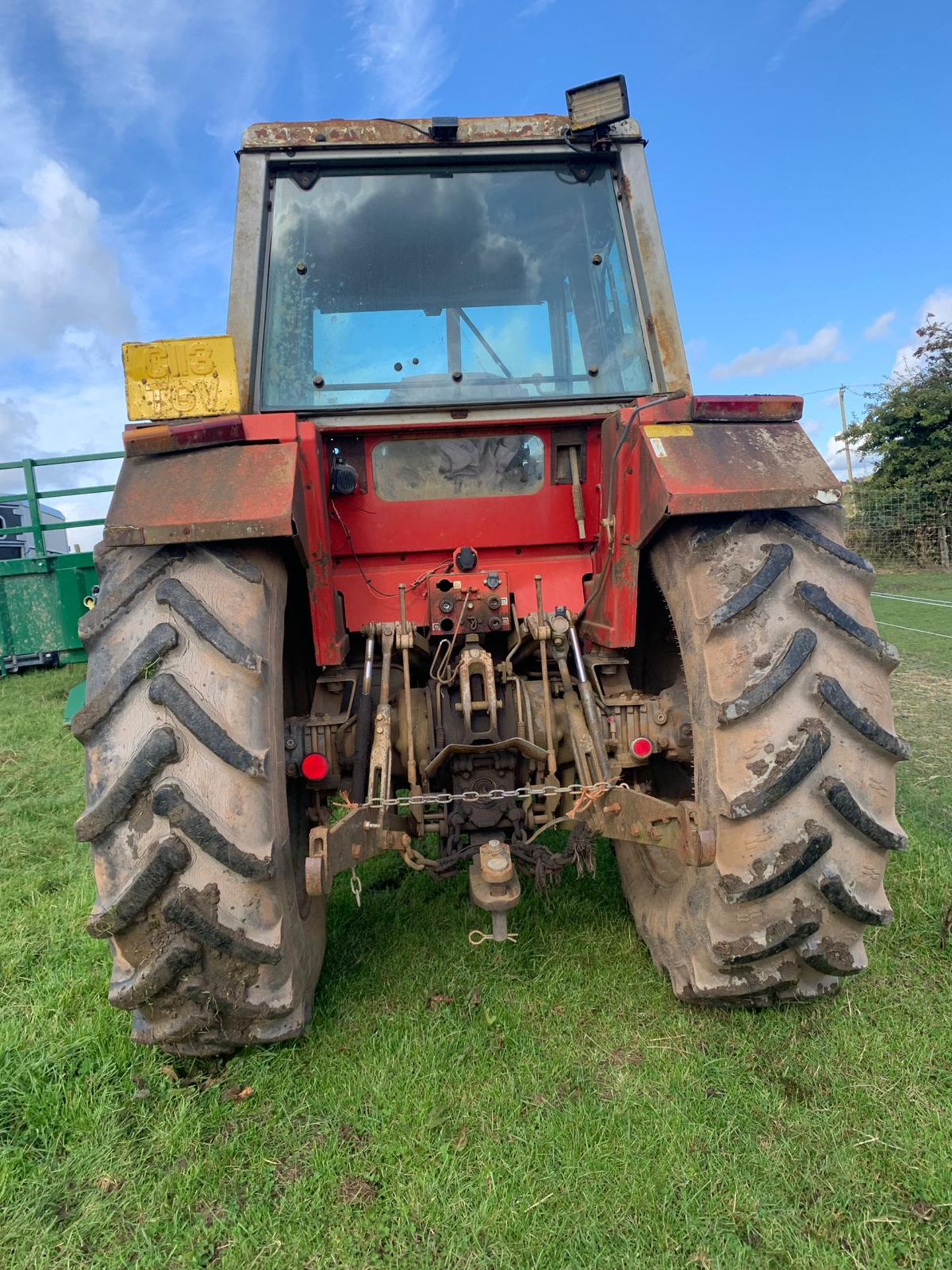 1985/C REG MASSEY FERGUSON 698T TRACTOR, REVERSING CAMERA, CAB HEATER, RUNS AND WORKS *PLUS VAT* - Image 6 of 16