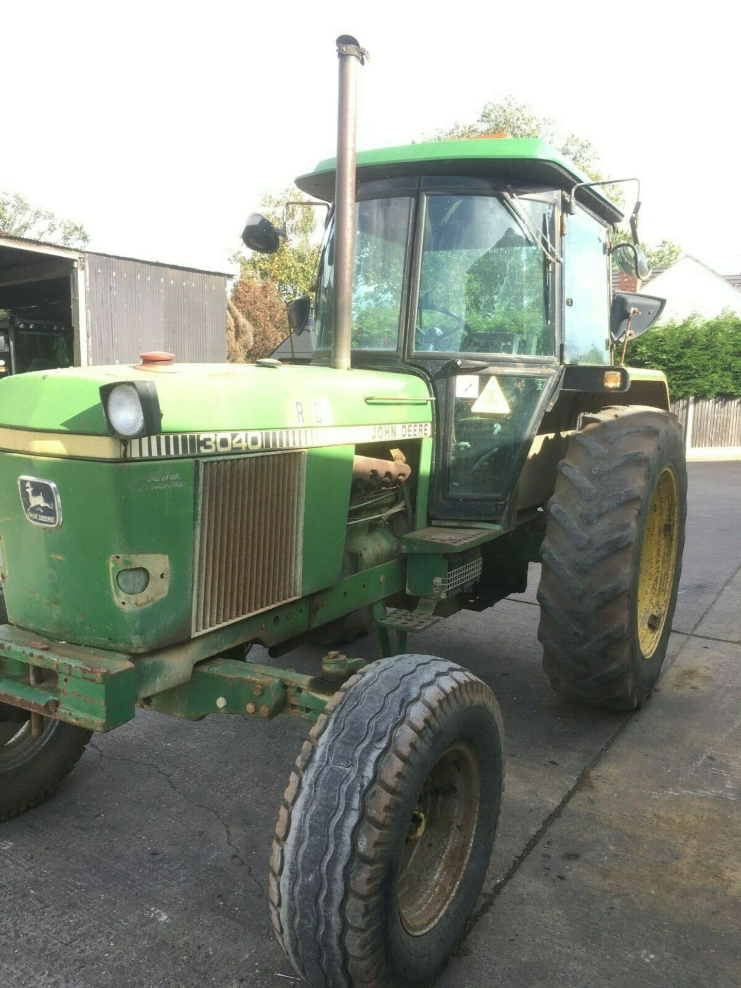 JOHN DEERE 3040 TRACTOR, 90HP 6 CYLINDER DIESEL *PLUS VAT* - Image 3 of 4