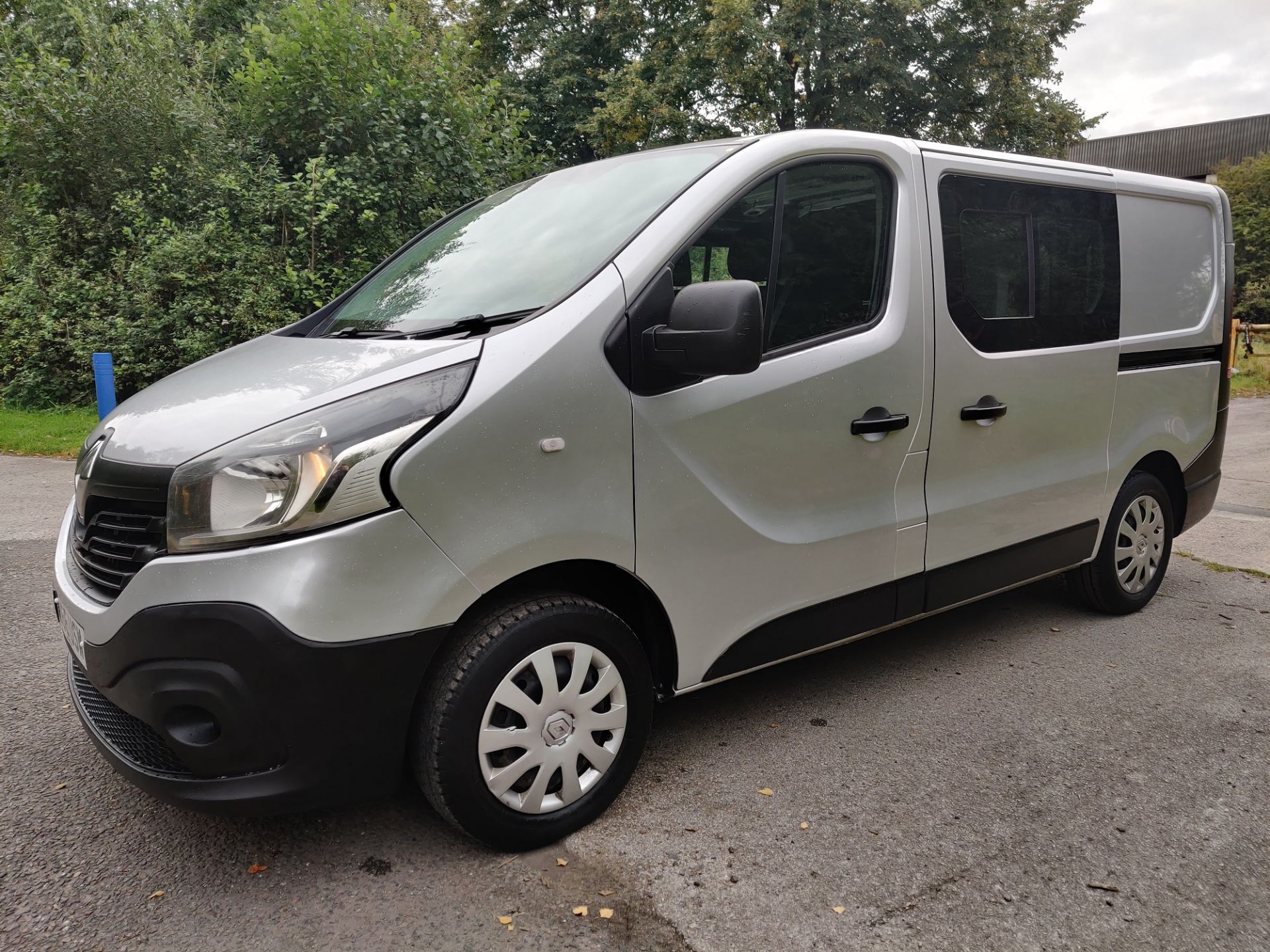 2016/66 REG RENAULT TRAFIC SL27 BUSINESS DCI 1.6 DIESEL SILVER MPV - 7 SEATER *NO VAT* - Image 3 of 16