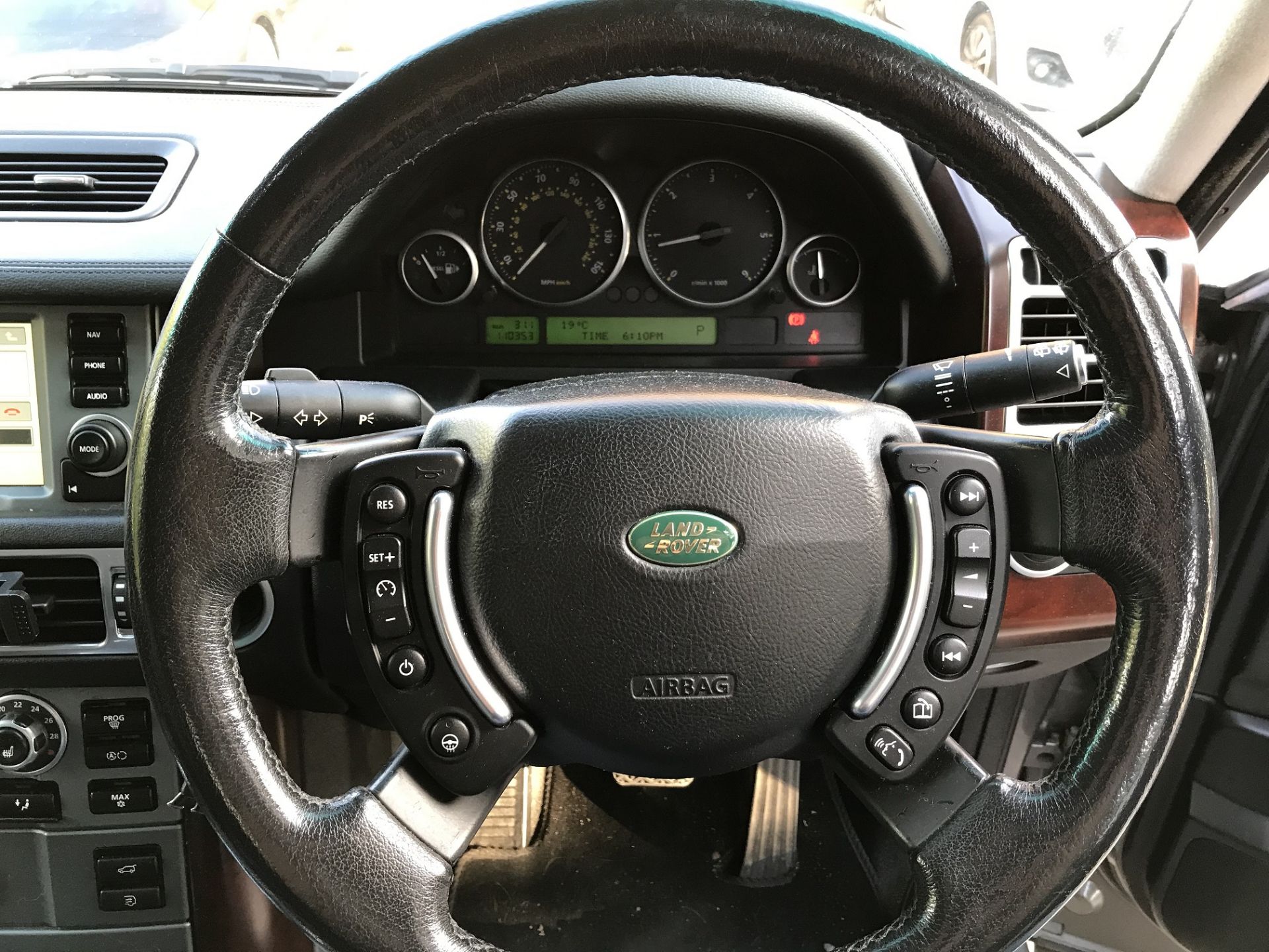 2007/57 REG LAND ROVER RANGE ROVER VOGUE TDV8 AUTO 3.6 DIESEL 4X4, PART SERVICE HISTORY *NO VAT* - Image 9 of 13