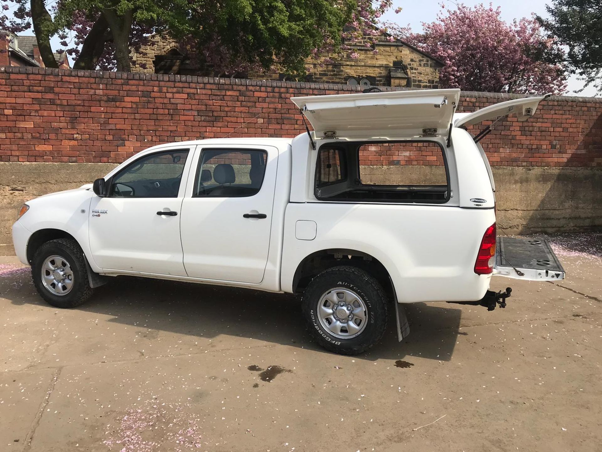 2008/58 REG TOYOTA HILUX HL2 D-4D 4X4 DOUBLE CAB PICK UP, SHOWING 0 FORMER KEEPERS *PLUS VAT* - Image 4 of 20