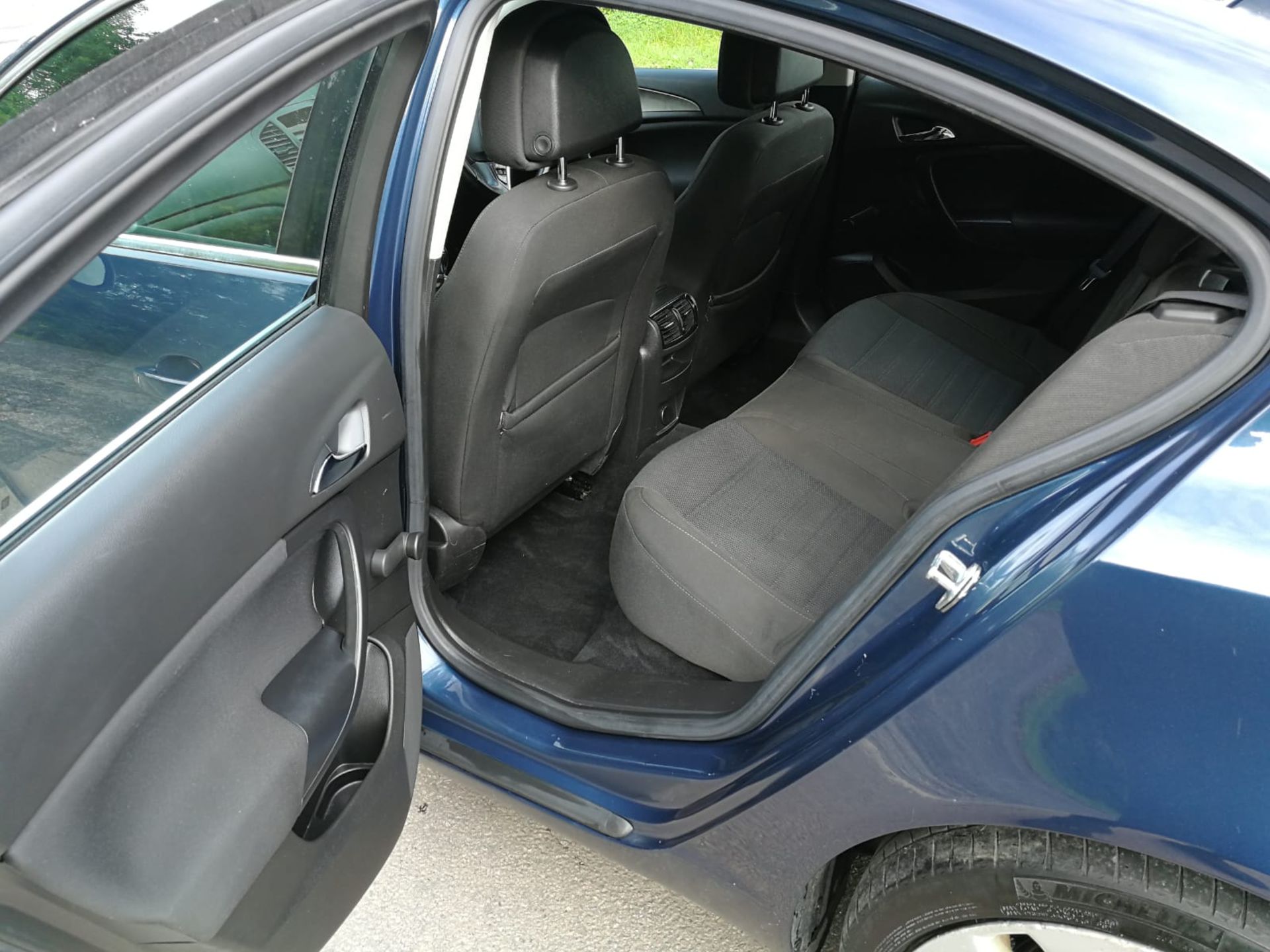 2009/59 REG VAUXHALL INSIGNIA EXCLUSIVE CDTI ECOFLEX 2.0 DIESEL 5 DOOR, SHOWING 2 FORMER KEEPERS - Image 9 of 14