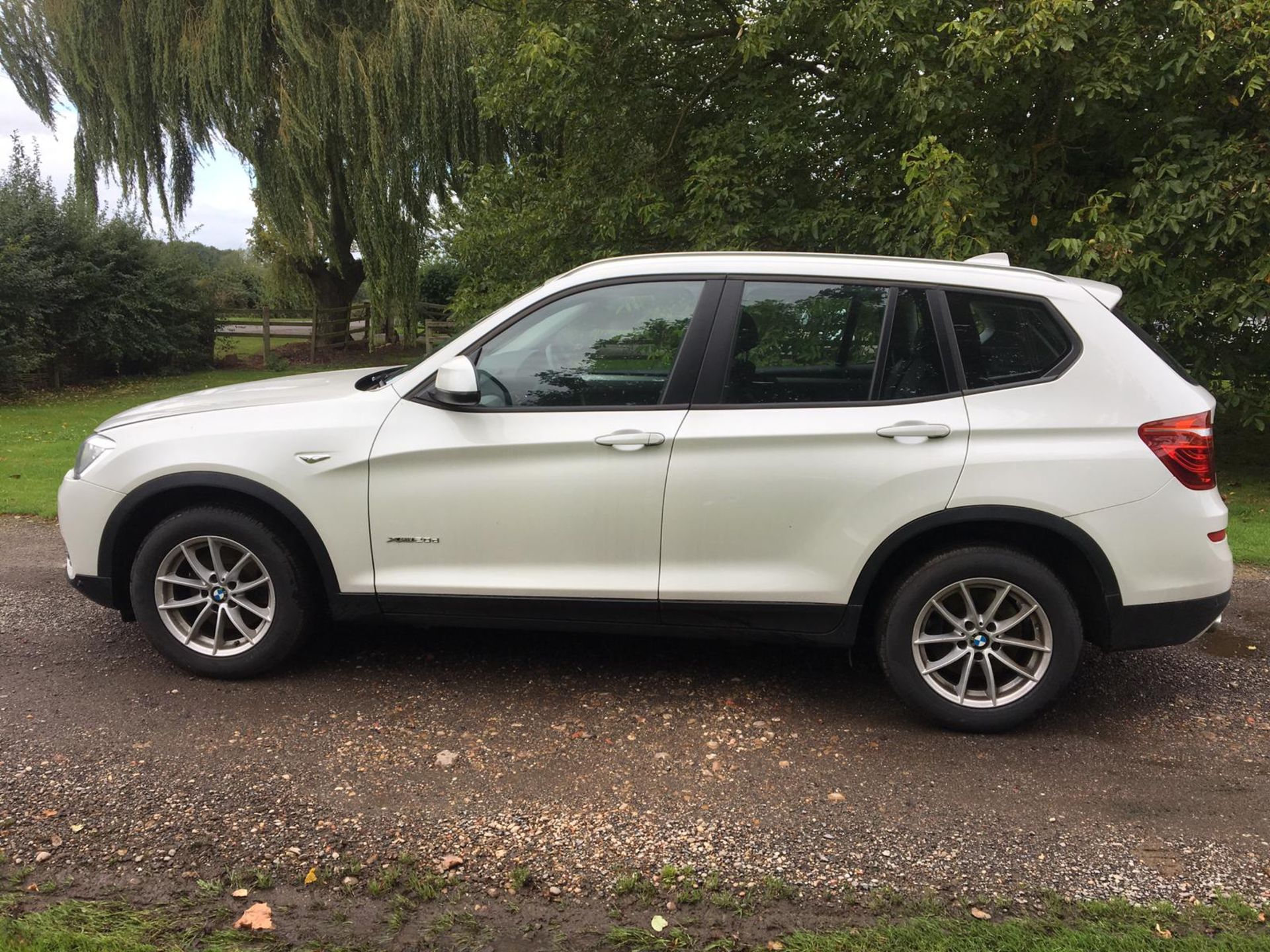 2017/17 REG BMW X3 XDRIVE 20D SE AUTO 2.0 DIESEL WHITE ESTATE, SHOWING 0 FORMER KEEPERS *NO VAT* - Image 4 of 15