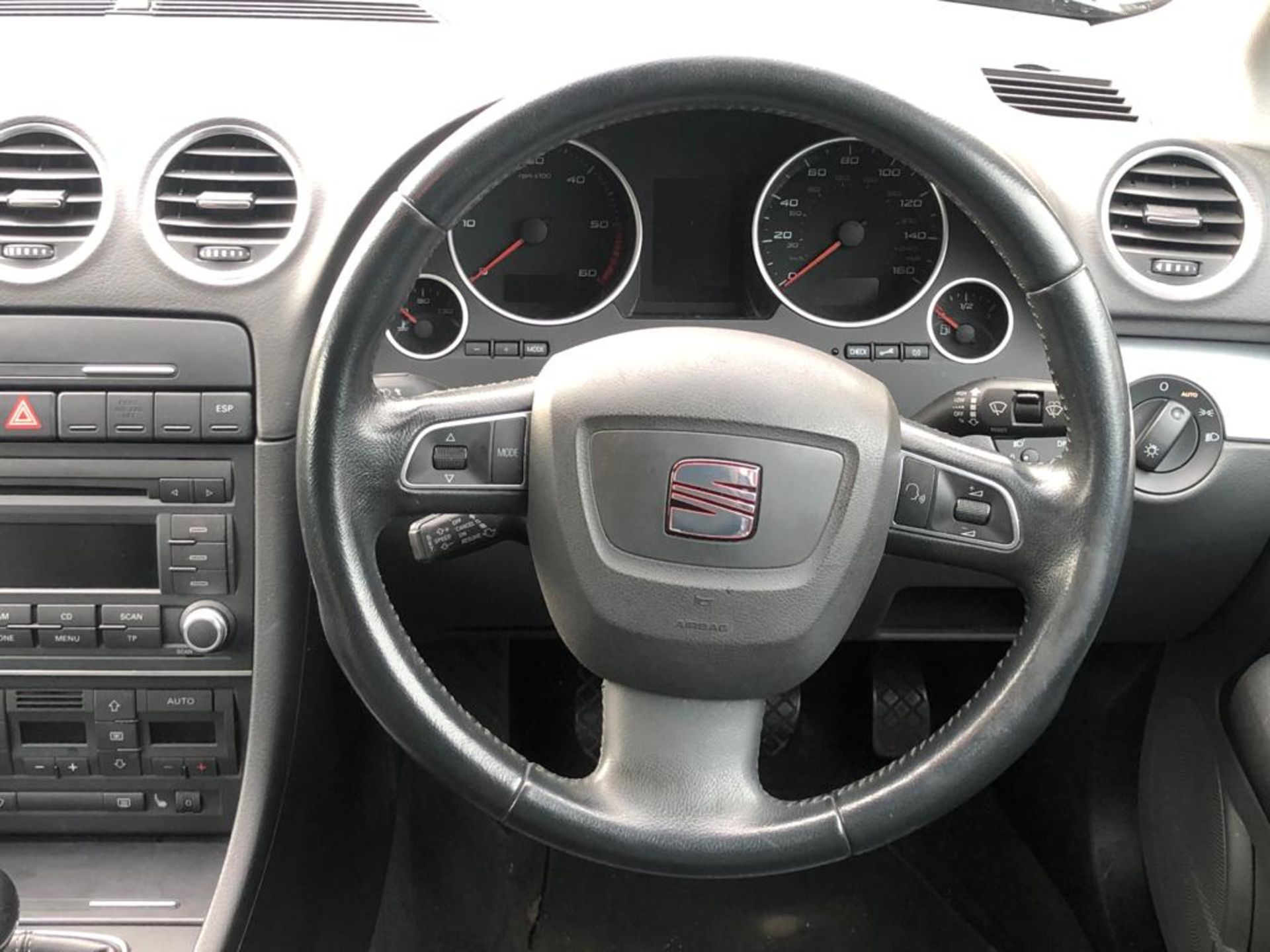 2010/60 REG SEAT EXEO SE CR LUX TDI 141 2.0 DIESEL GREY 4 DOOR SALOON, SHOWING 2 FORMER KEEPERS - Image 12 of 13