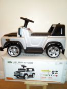 BATTERY POWERED RIDE-ON LAND ROVER DISCOVERY *NO VAT*
