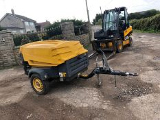 TOW-ABLE ATLAS COPCO SINGLE AXLE AIR COMPRESSOR RUNS, WORKS, MAKES AIR, KUBOTA DIESEL ENGINE