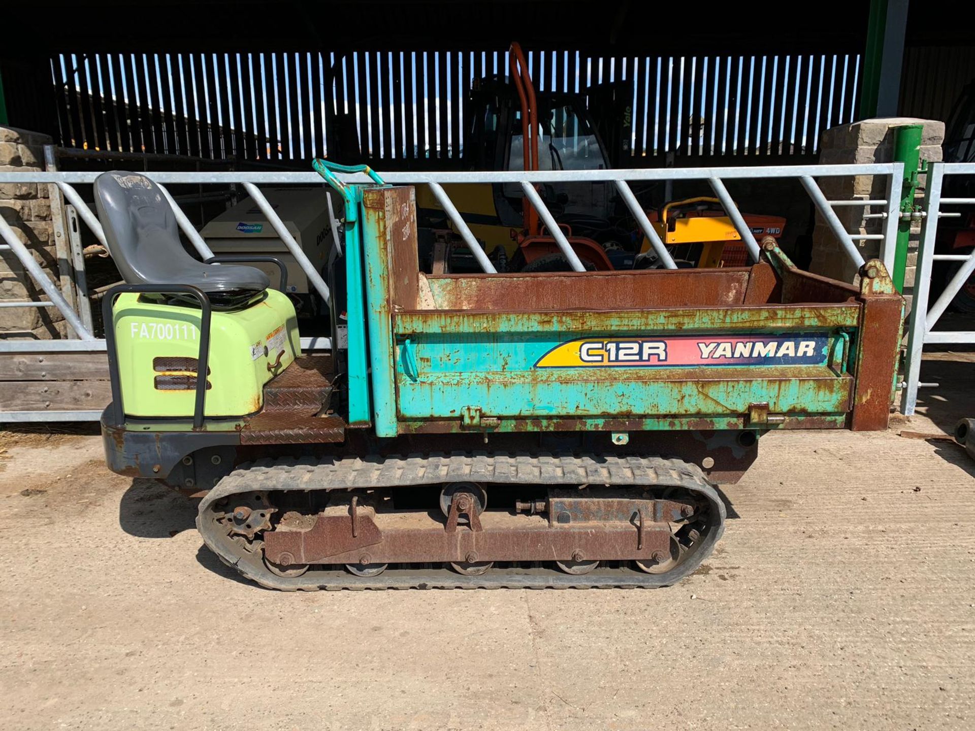 YANMAR C12R-A TRACKED DUMPER, RUNS, WORKS AND TIPS, SHOWING 411 HOURS (UNVERIFIED) *PLUS VAT*