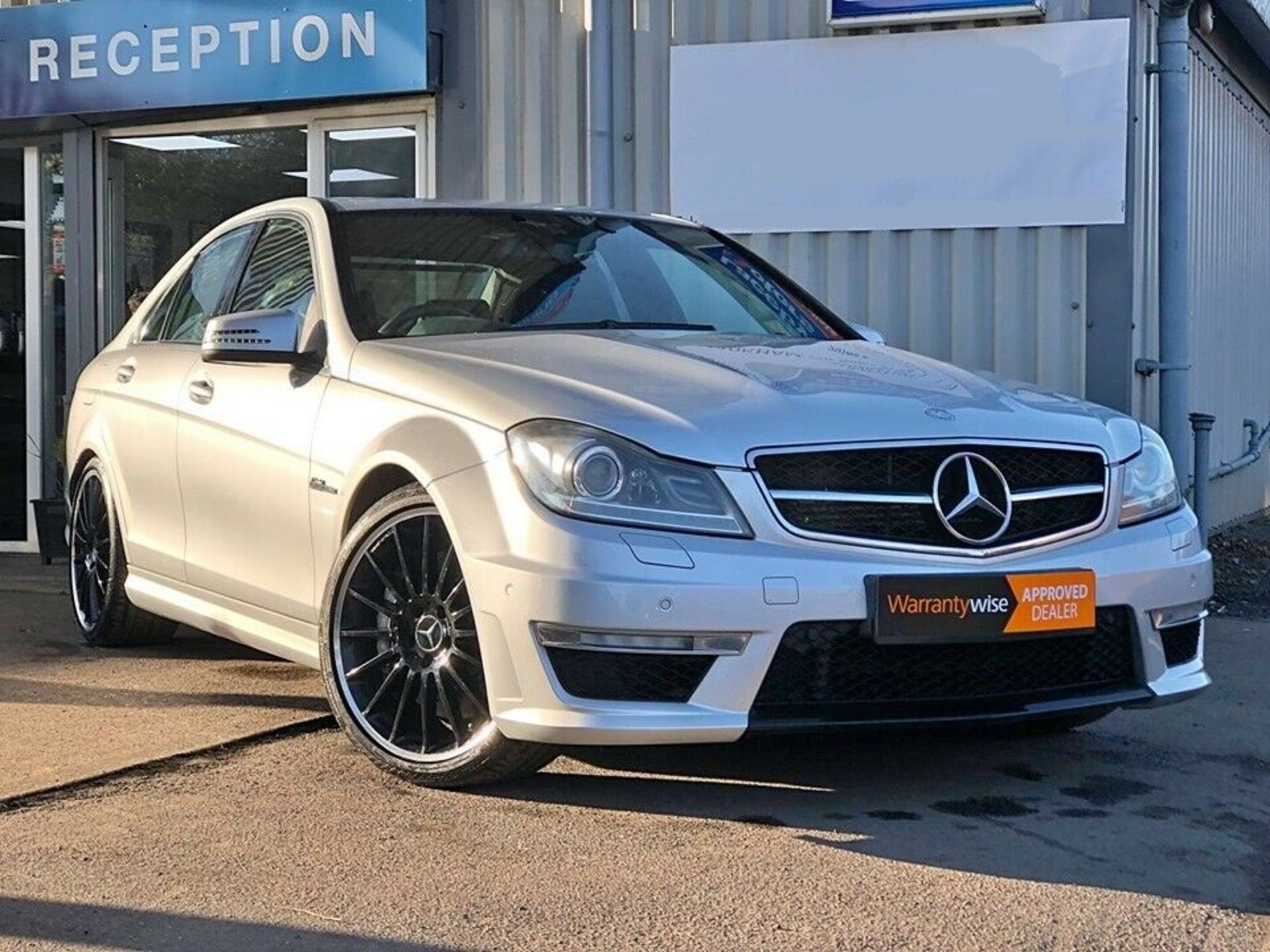 2012/62 REG MERCEDES-BENZ C63 AMG AUTO 6.2L PETROL 4 DOOR SALOON, SHOWING 1 FORMER KEEPER *NO VAT*