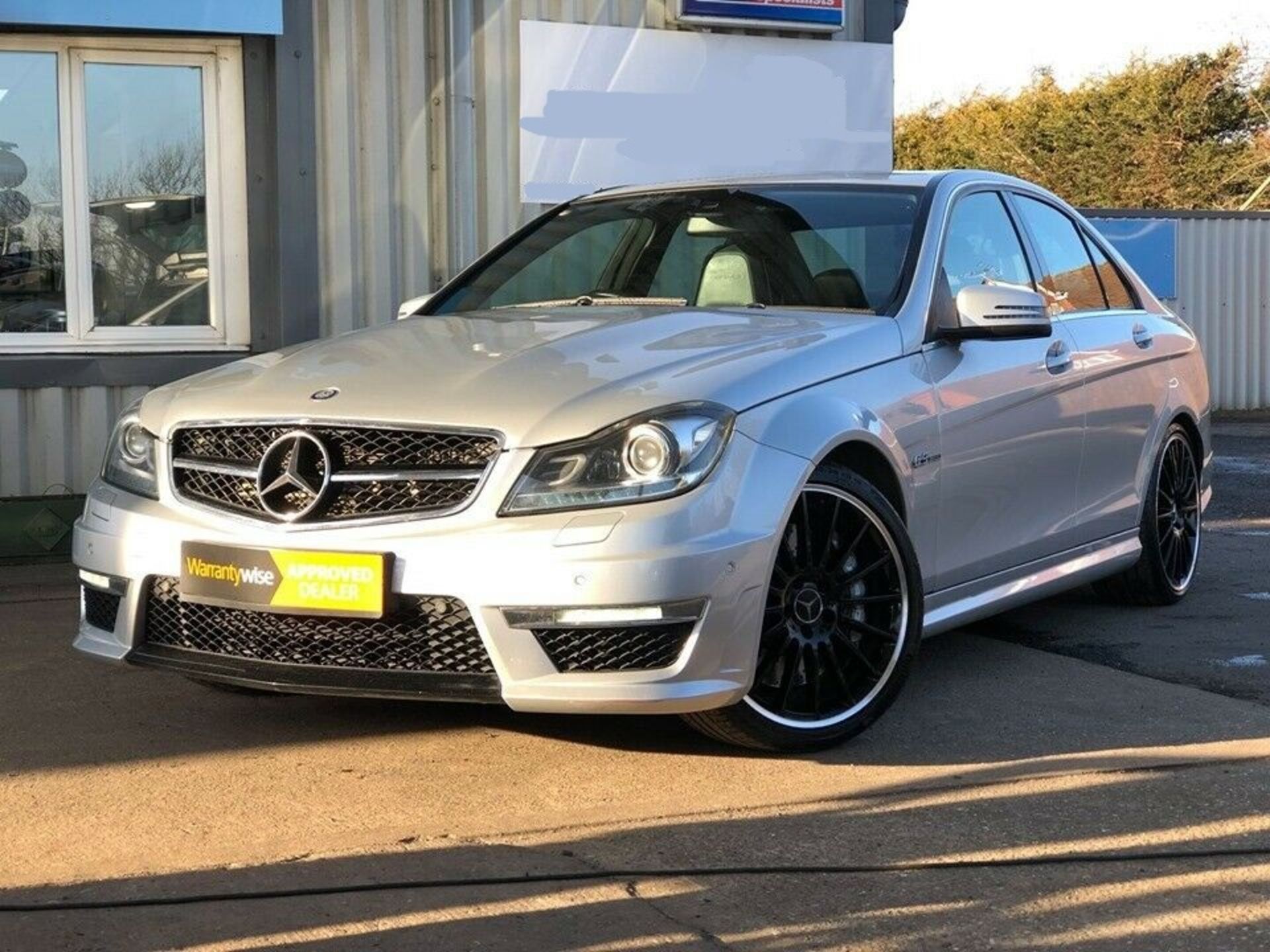 2012/62 REG MERCEDES-BENZ C63 AMG AUTO 6.2L PETROL 4 DOOR SALOON, SHOWING 1 FORMER KEEPER *NO VAT* - Image 2 of 12