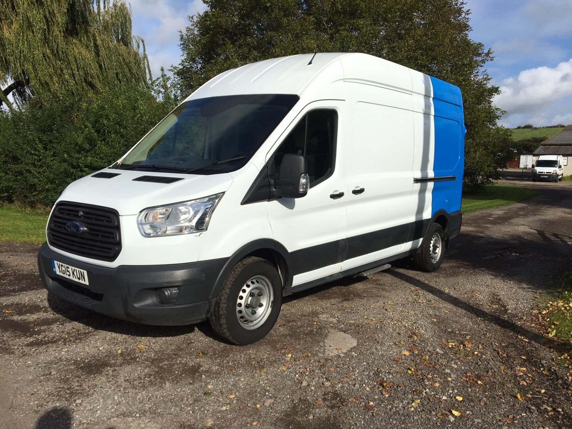 2015/15 REG FORD TRANSIT 350 2.2 DIESEL WHITE PANEL VAN, SHOWING 0 FORMER KEEPERS *NO VAT* - Image 3 of 13