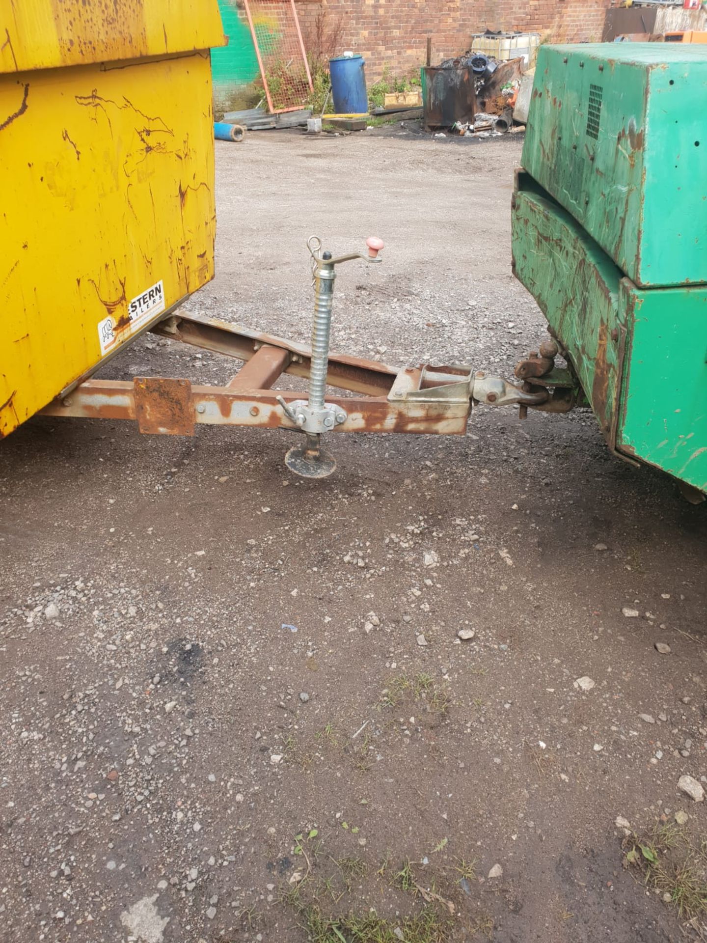 2000L TOW-ABLE BUNDED DIESEL FUEL TANK BOWSER, IN WORKING ORDER *NO VAT* - Image 4 of 7