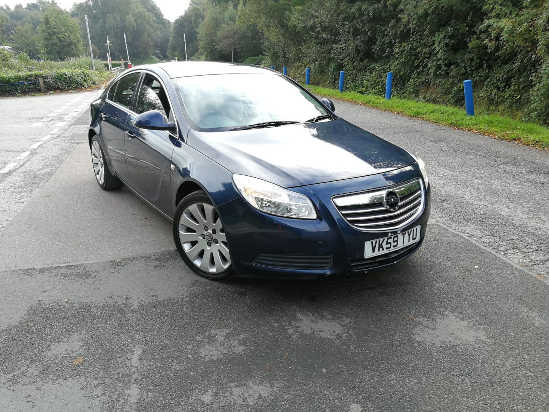 2009/59 REG VAUXHALL INSIGNIA EXCLUSIVE CDTI ECOFLEX 2.0 DIESEL 5 DOOR, SHOWING 2 FORMER KEEPERS