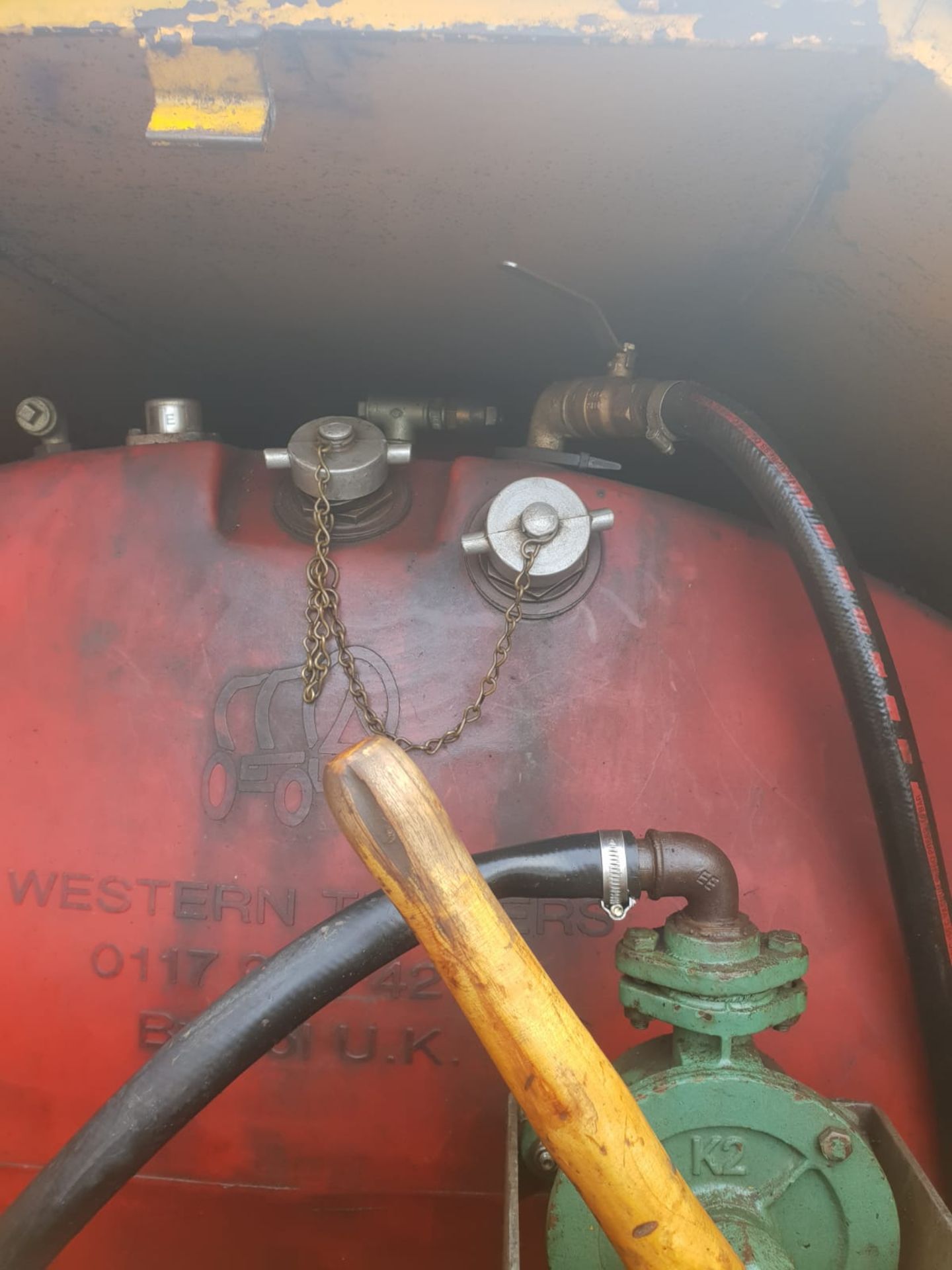 2000L TOW-ABLE BUNDED DIESEL FUEL TANK BOWSER, IN WORKING ORDER *NO VAT* - Image 7 of 7