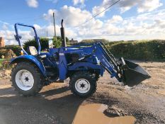 LAND LEGEND DF404 TRACTOR 4 WHEEL DRIVE, 4 IN ONE BUCKET, ONLY 273 HOURS, YEAR 2011 *PLUS VAT*