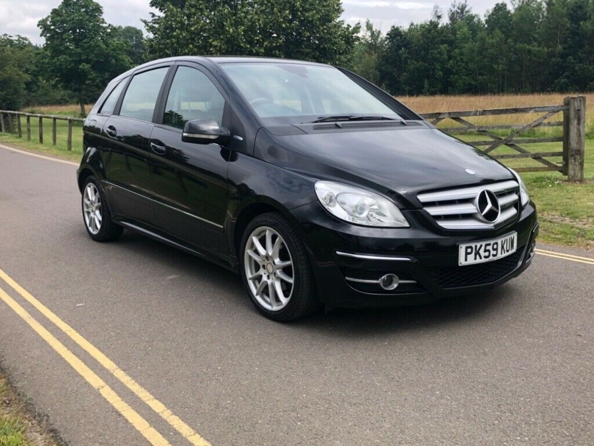 2009/59 REG MERCEDES-BENZ B160 BLUE EFFICIENCY SPORT 1.5 PETROL BLACK MPV, SHOWING 2 FORMER KEEPERS