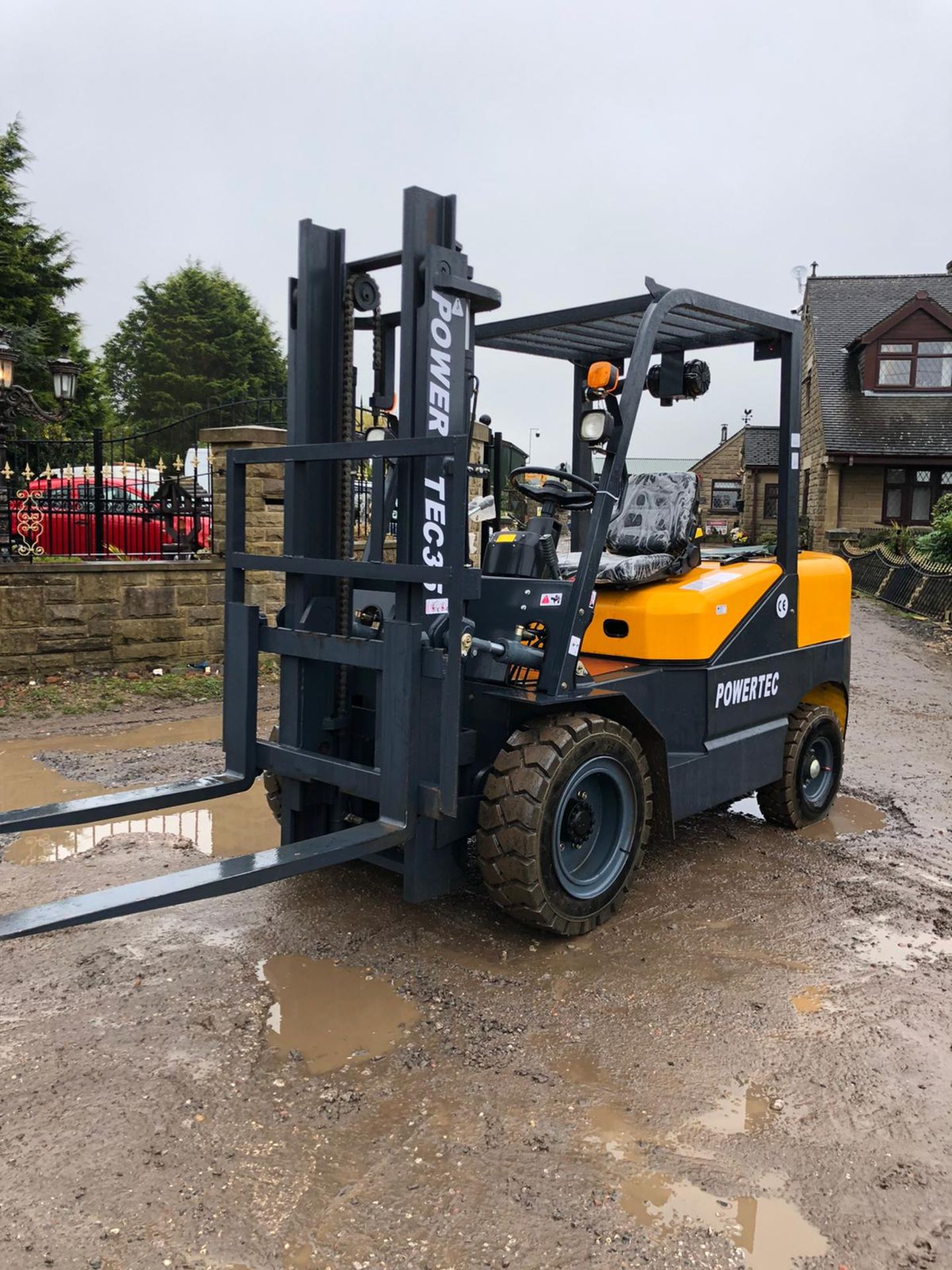 2019 BRAND NEW & UNUSED POWERTEC 35 3 TON DIESEL FORKLIFT C/W DUPLEX MAST CANOPY *PLUS VAT* - Image 2 of 6