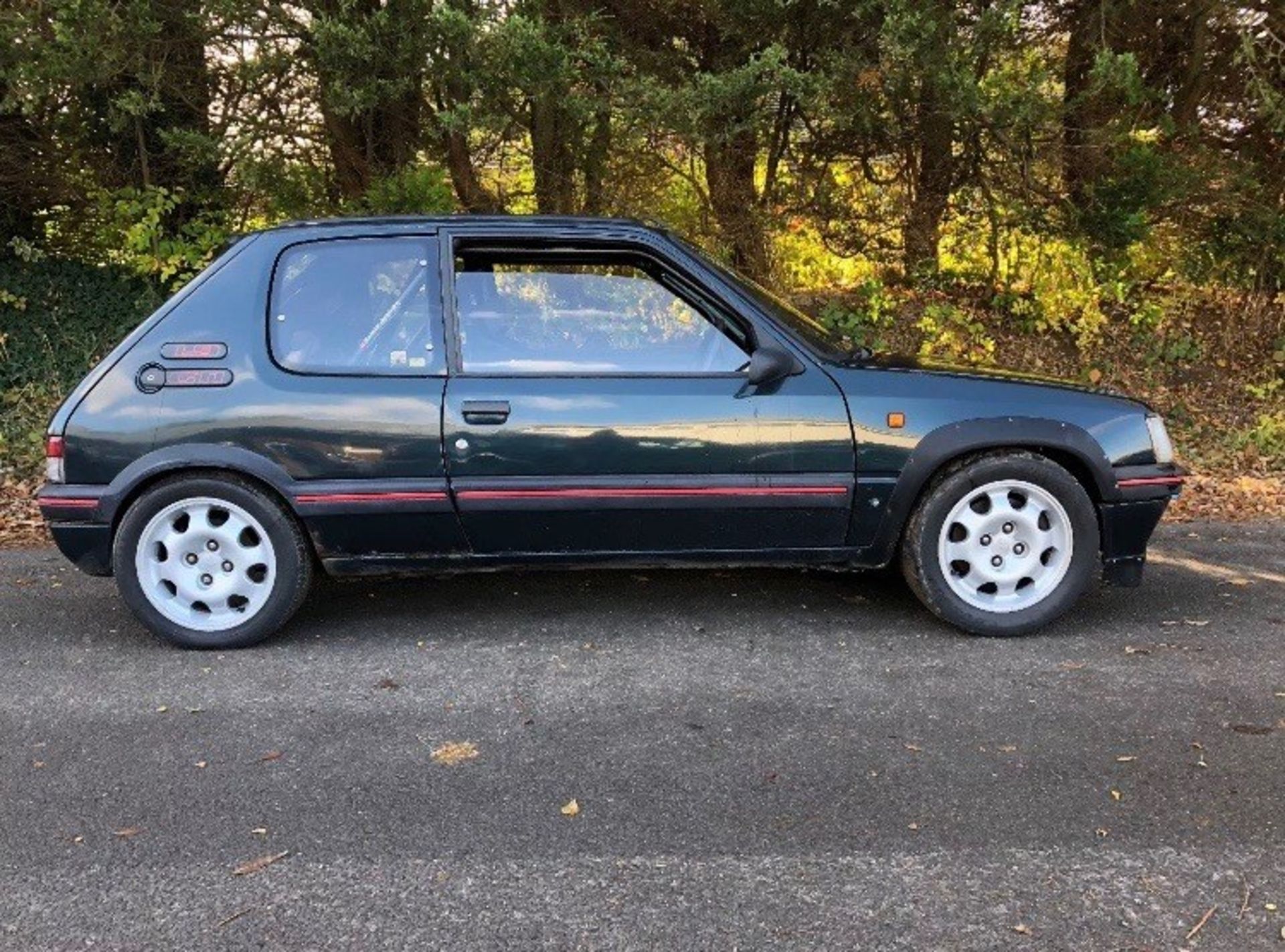 NO RESERVE!1991/J REG PEUGEOT 205 GTI 1.9 PETROL WITH A FRESH FULL ENGINE REBUILD & RACE READY SETUP - Image 6 of 11