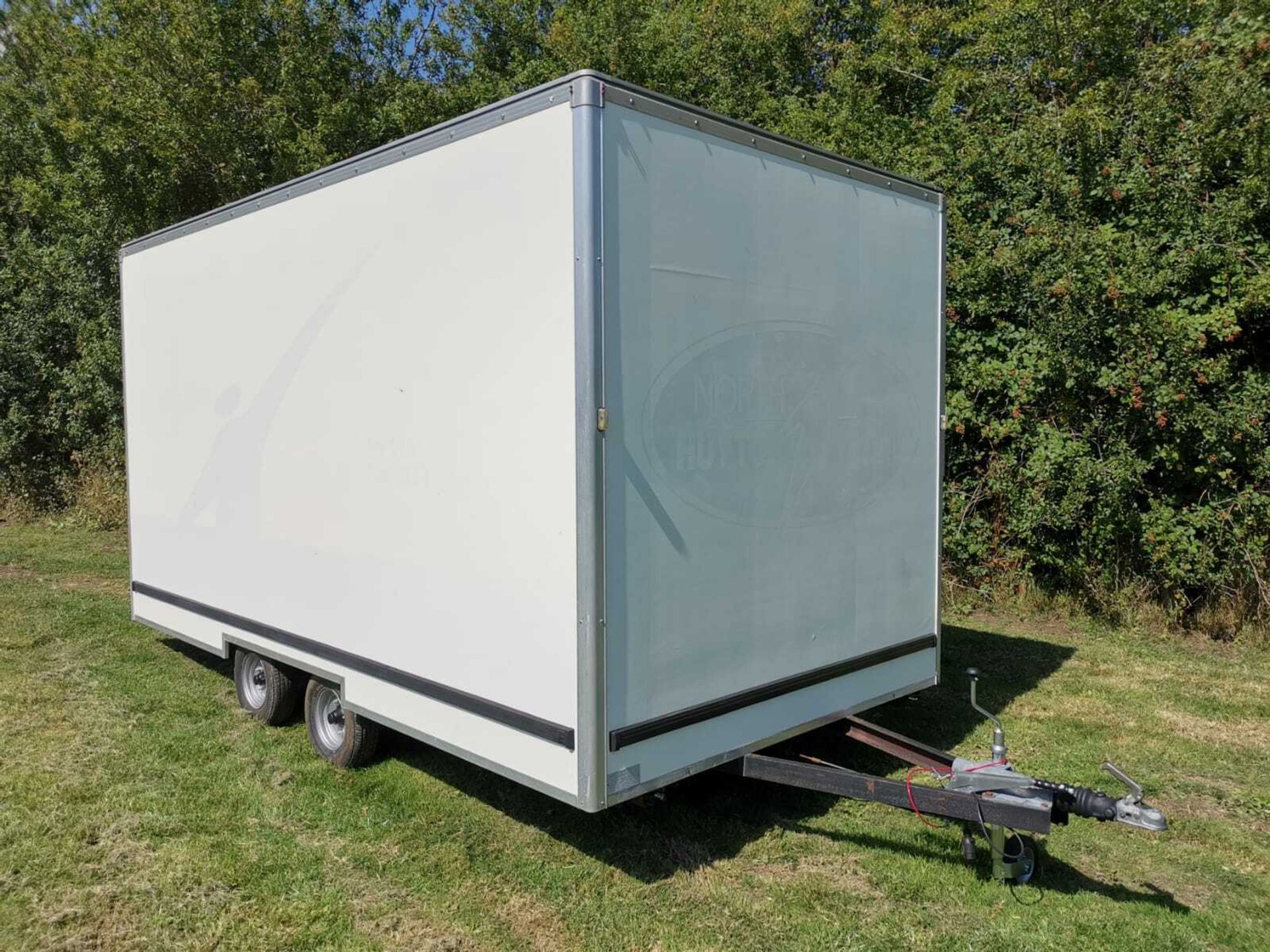 EXHIBITION TRAILER MOBEX TWIN AXLE, GTW 2500, 14' OR 4.270. *PLUS VAT* - Image 6 of 10