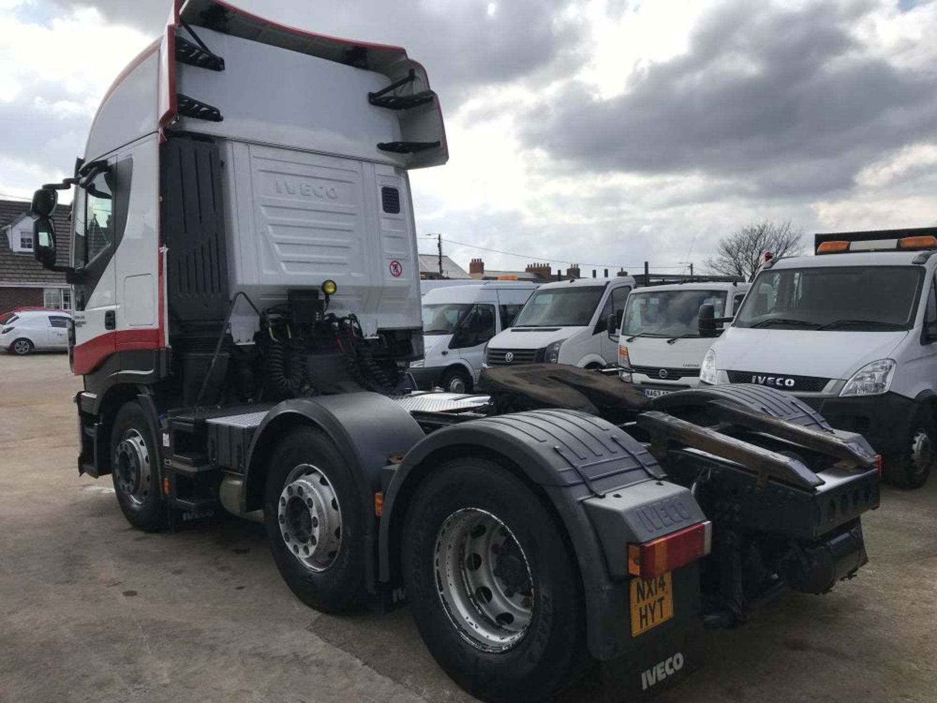 2014/14 REG IVECO STRALIS 440 EURO 5 6X2 TRACTOR UNIT AUTO GEARBOX SLEEPER CAB *PLUS VAT* - Image 5 of 23