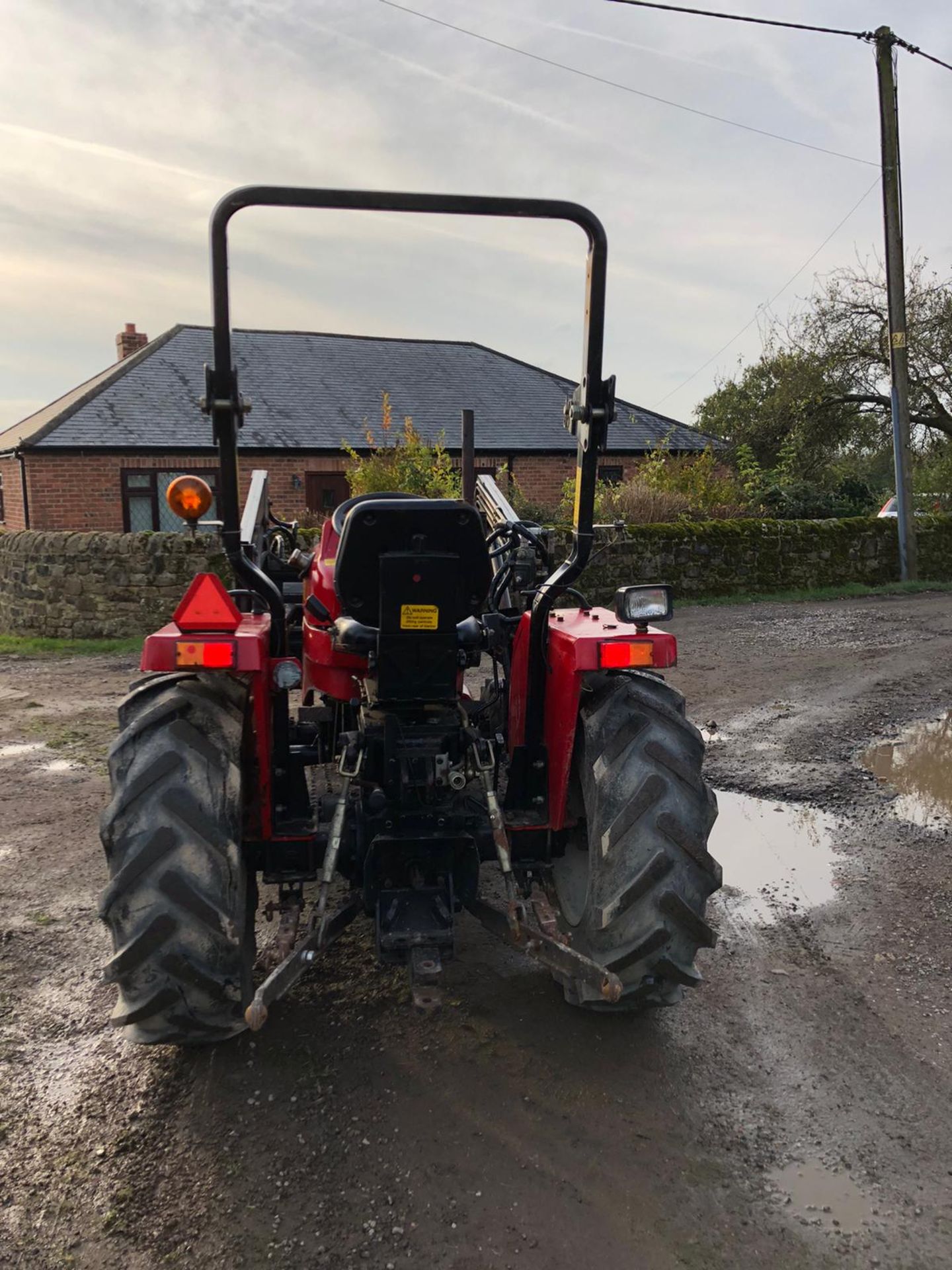 SIROMER 304 LOADER TRACTOR, 4 WHEEL DRIVE, 3 POINT LINKAGE, 500 HOURS *PLUS VAT* - Image 2 of 6