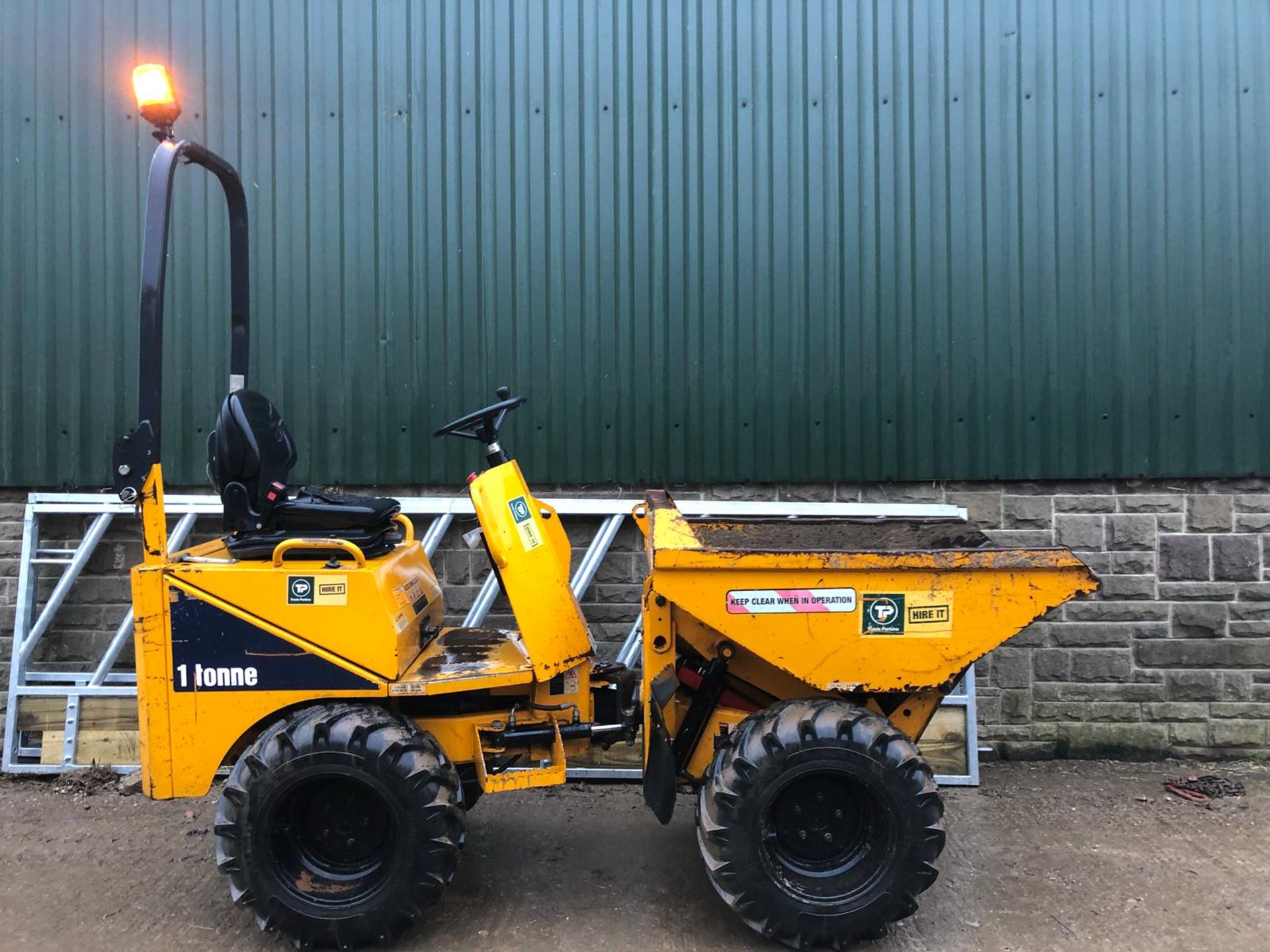 2012 THWAITES 1 TONNE HI-TIP DUMPER WITH FLASHING BEACON *PLUS VAT* - Bild 3 aus 18