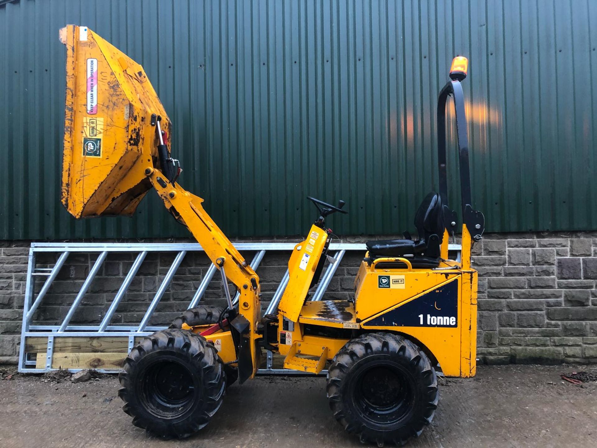 2012 THWAITES 1 TONNE HI-TIP DUMPER WITH FLASHING BEACON *PLUS VAT* - Bild 7 aus 18