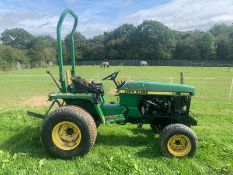 JOHN DEERE 855 COMPACT TRACTOR TURF TYRES, RUNS AND WORKS, SHOWING 1803 HOURS *PLUS VAT*