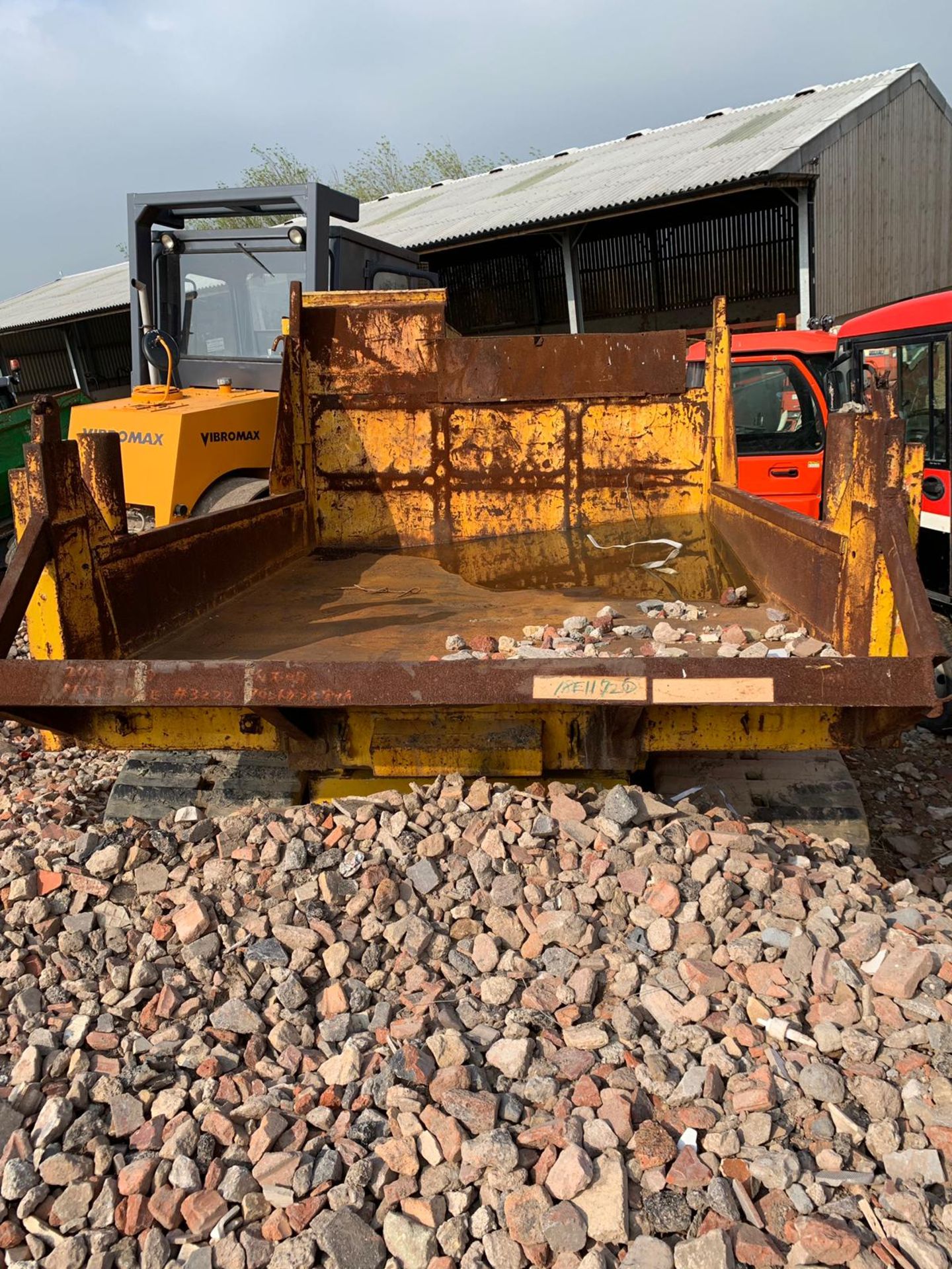 MAROOKA MST 800 E RUBBER TRACKED DUMPER CRAWLER CARRIER *PLUS VAT* - Image 3 of 8