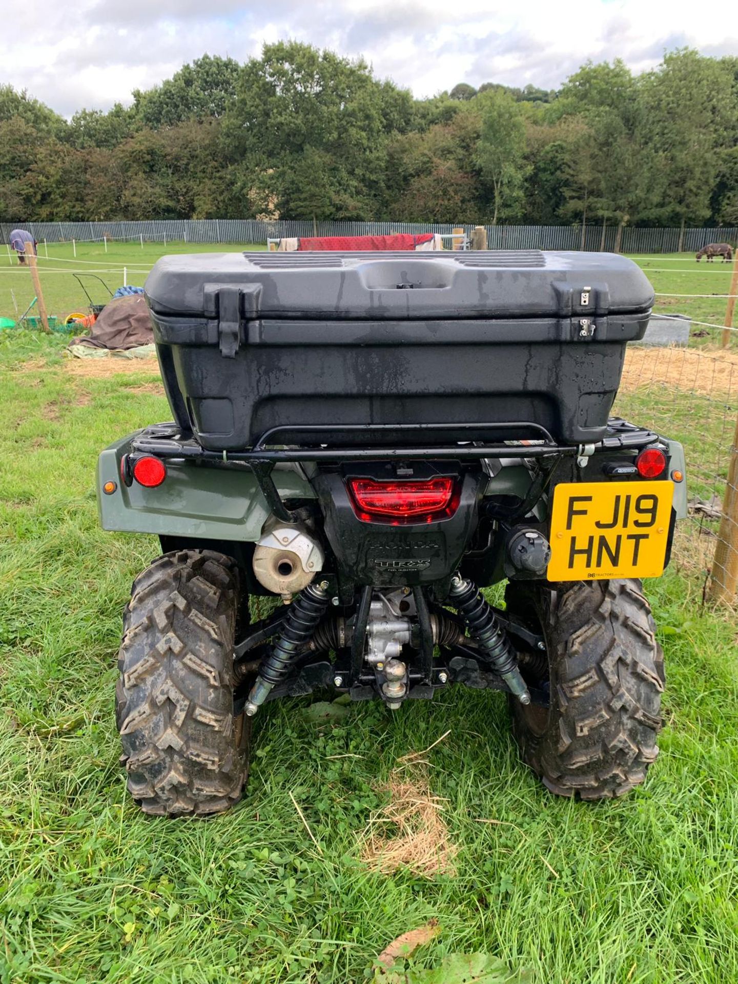 2019 HONDA TRX 500 FM 4WD QUAD 475CC PETROL, ROAD REGISTERED, SHOWING 0 FORMER KEEPERS *PLUS VAT* - Image 8 of 14