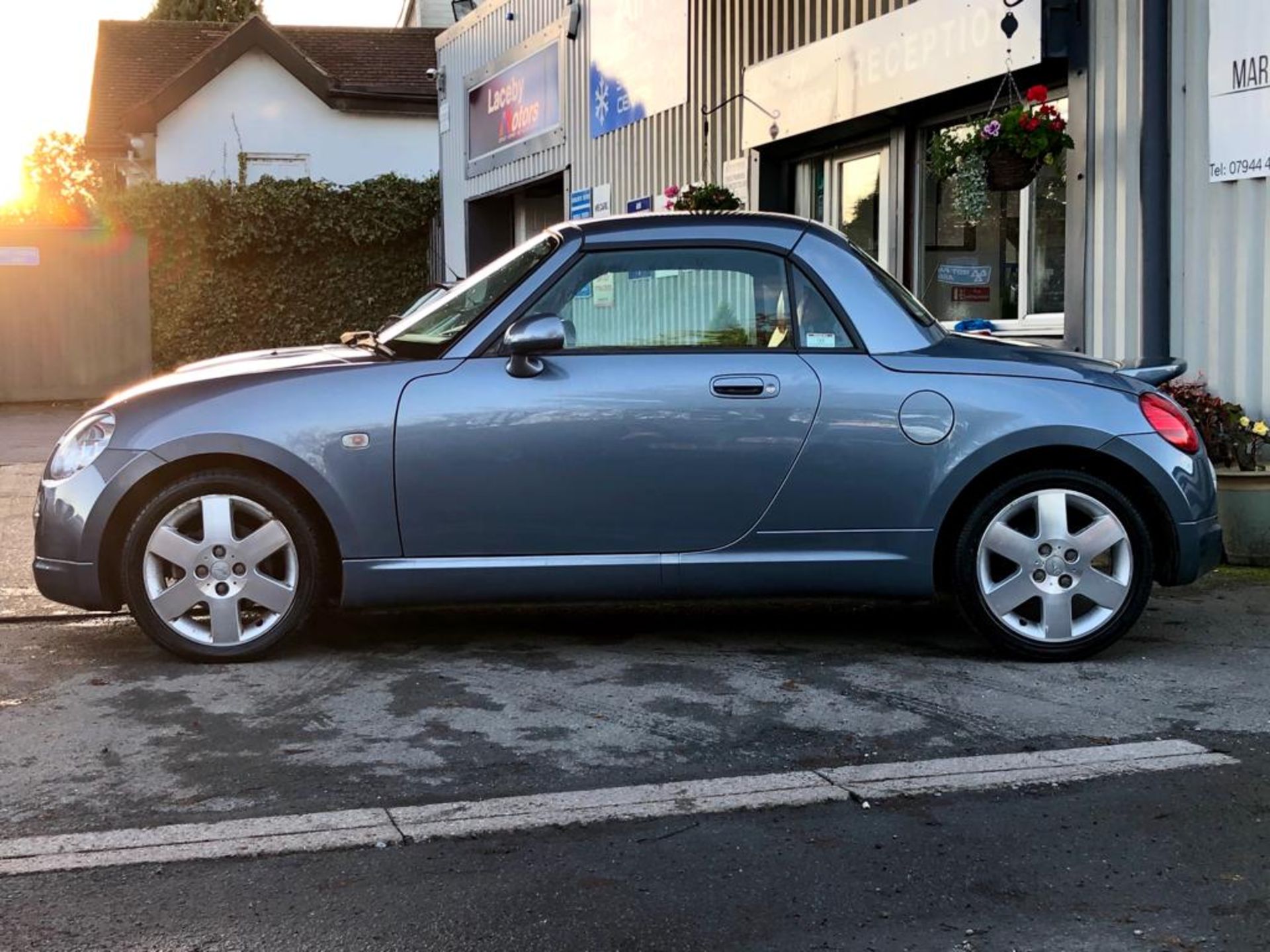 2008/08 REG DAIHATSU COPEN 1.3 PETROL GREY CONVERTIBLE, SHOWING 0 FORMER KEEPERS *NO VAT* - Image 4 of 13