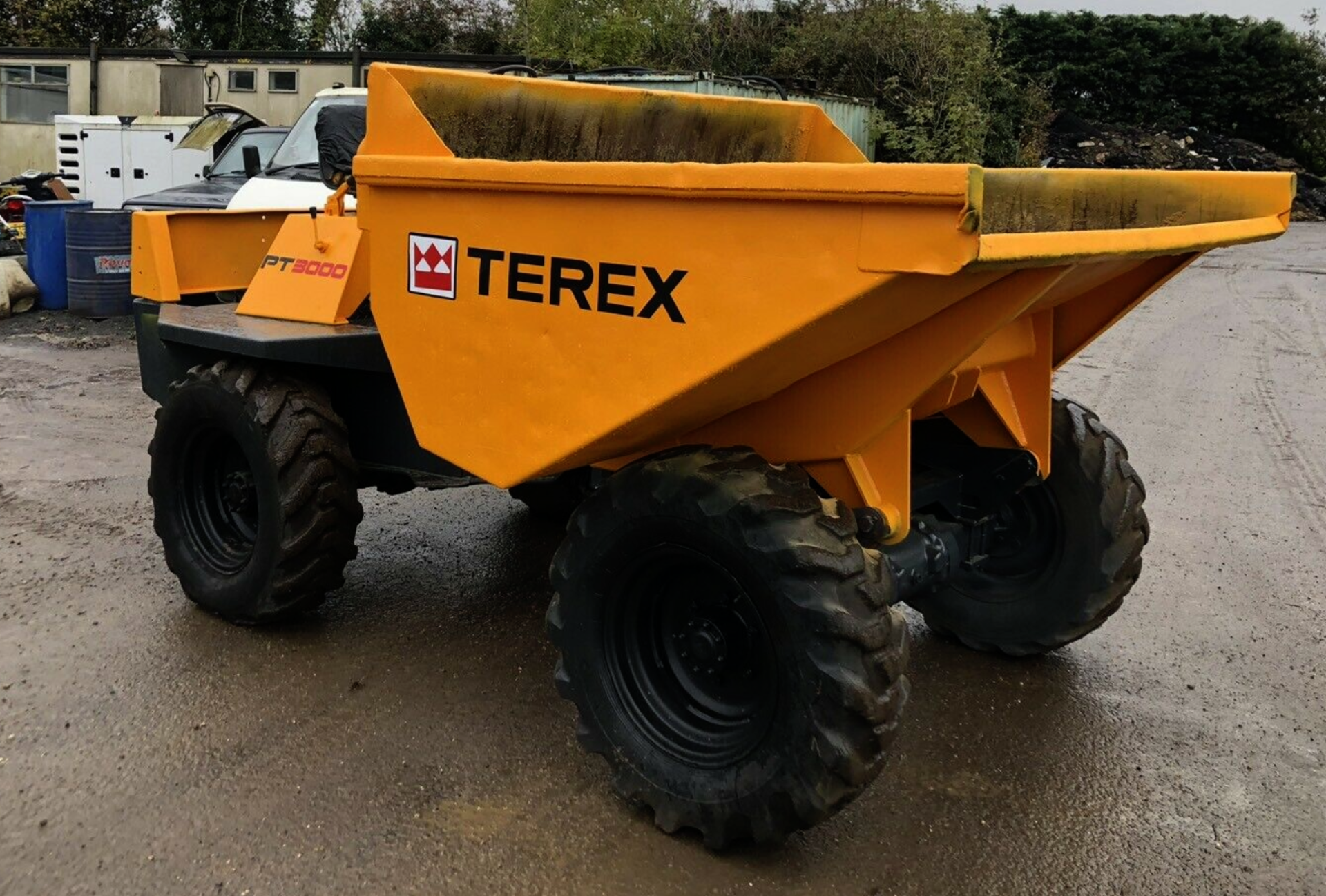 BENFORD 4 TON 4X4 DUMPER - Image 3 of 6