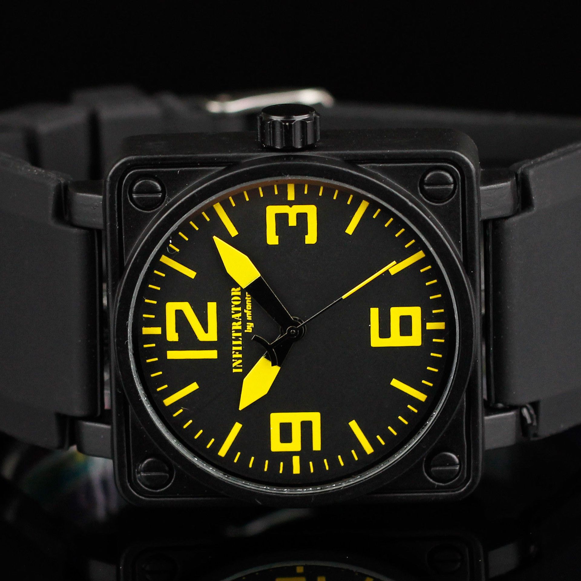 MEN'S INFANTRY WRIST WATCH BLACK FACE YELLOW DIALS RUBBER STRAP, BRAND NEW IN BOX *PLUS VAT*