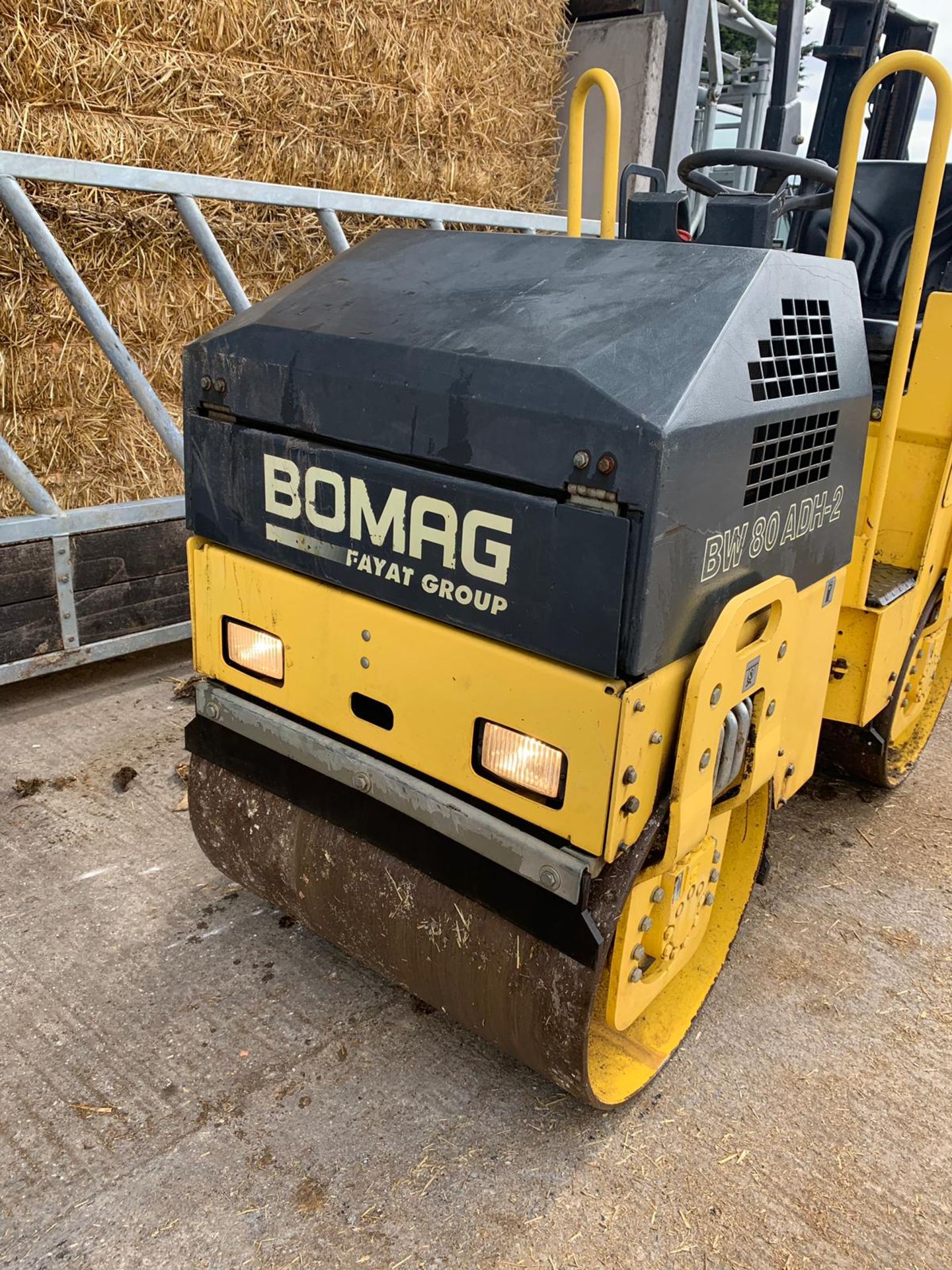 BOMAG BW 80 ADH-2 TWIN DRUM RIDE ON ROLLER *PLUS VAT* - Image 2 of 10