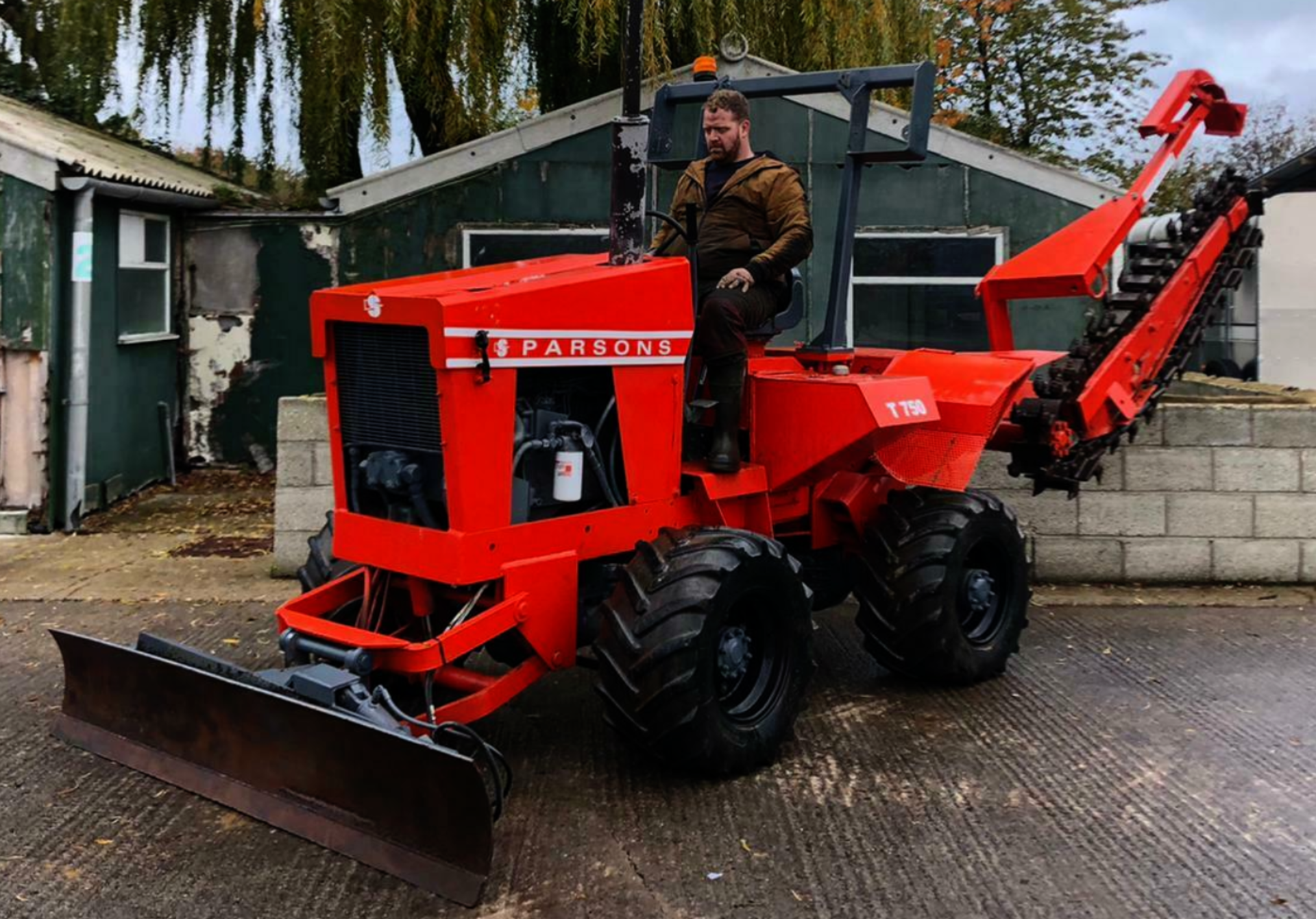 PARSONS T750 4X4 DITCH WITCH - Image 2 of 12