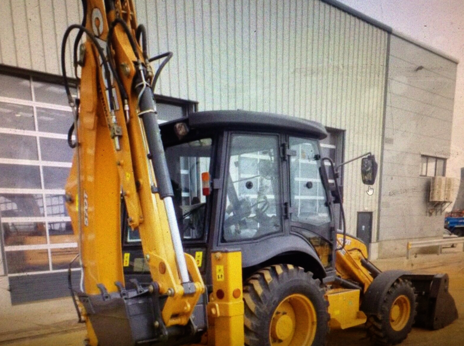 2019 CASE 570T BACKHOE LOADER DIGGER 4WD PIPED 4 IN ONE BRAND NEW ! - Image 4 of 4