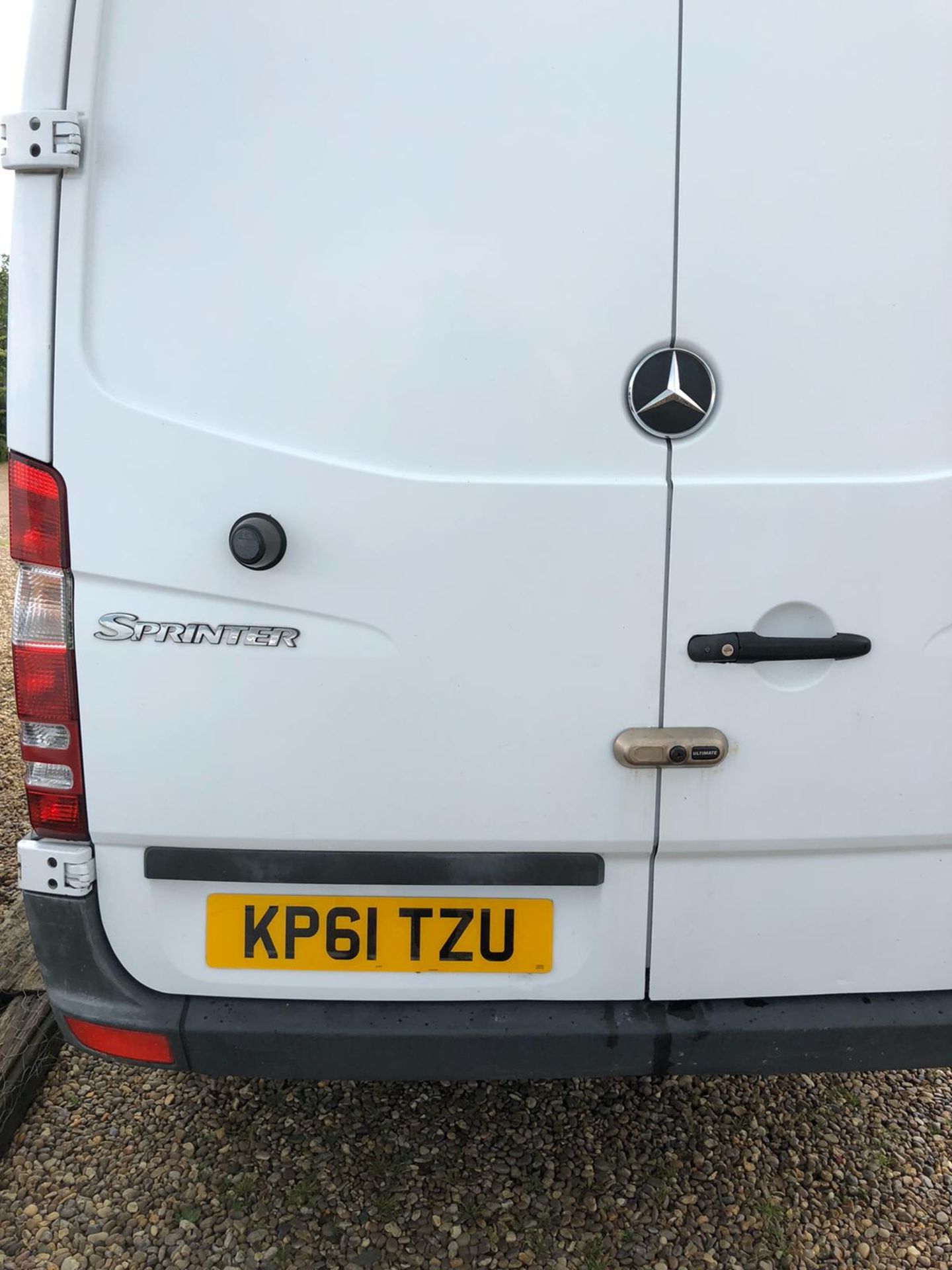 2011/61 REG MERCEDES-BENZ SPRINTER 313 CDI 2.2 DIESEL WHITE PANEL VAN, SHOWING 2 FORMER KEEPERS - Image 6 of 14