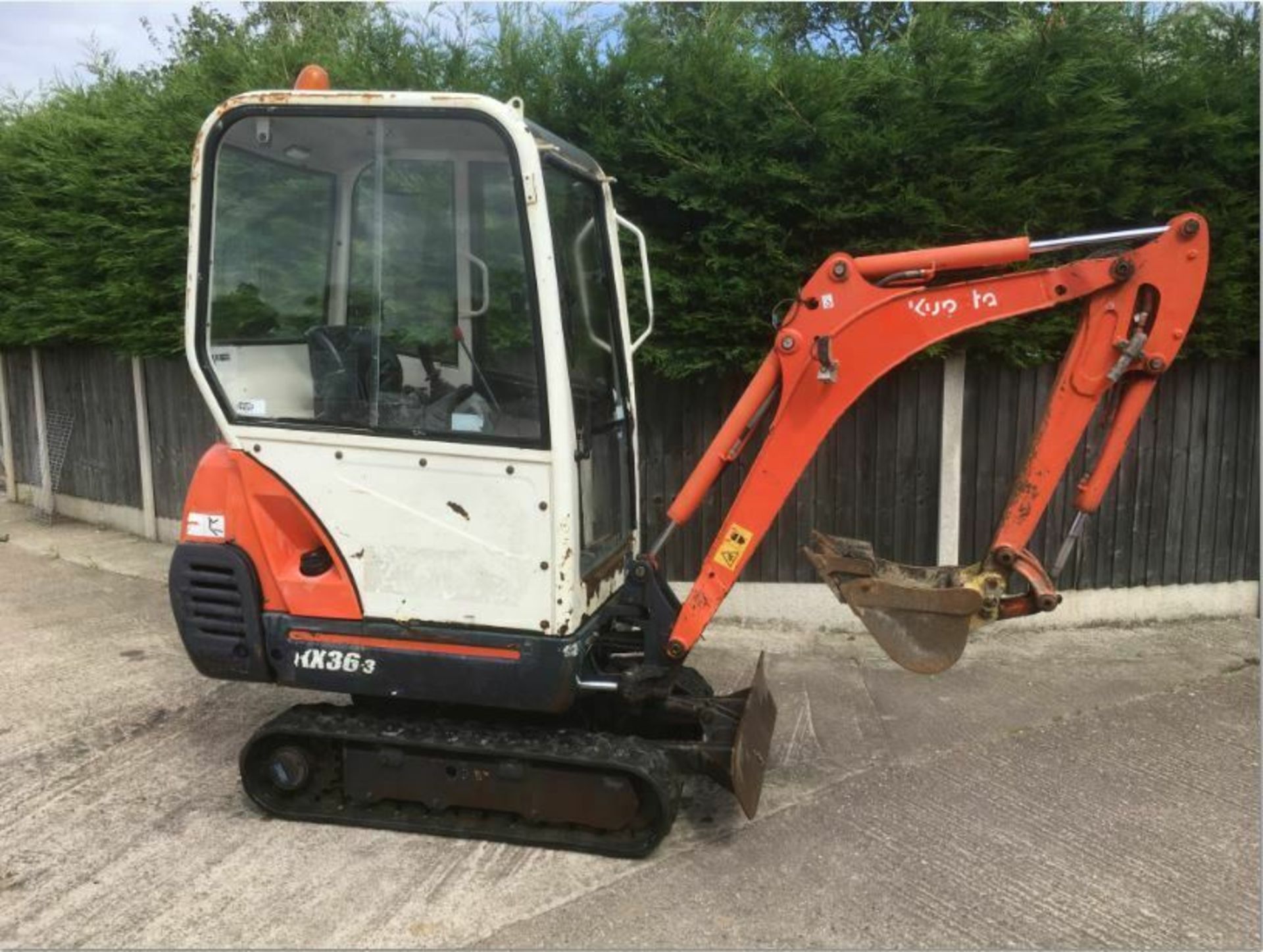 KUBOTA KX36-3 EXCAVATOR, YEAR 2010, FULL GLASS CAB, YEAR 2010 *PLUS VAT*